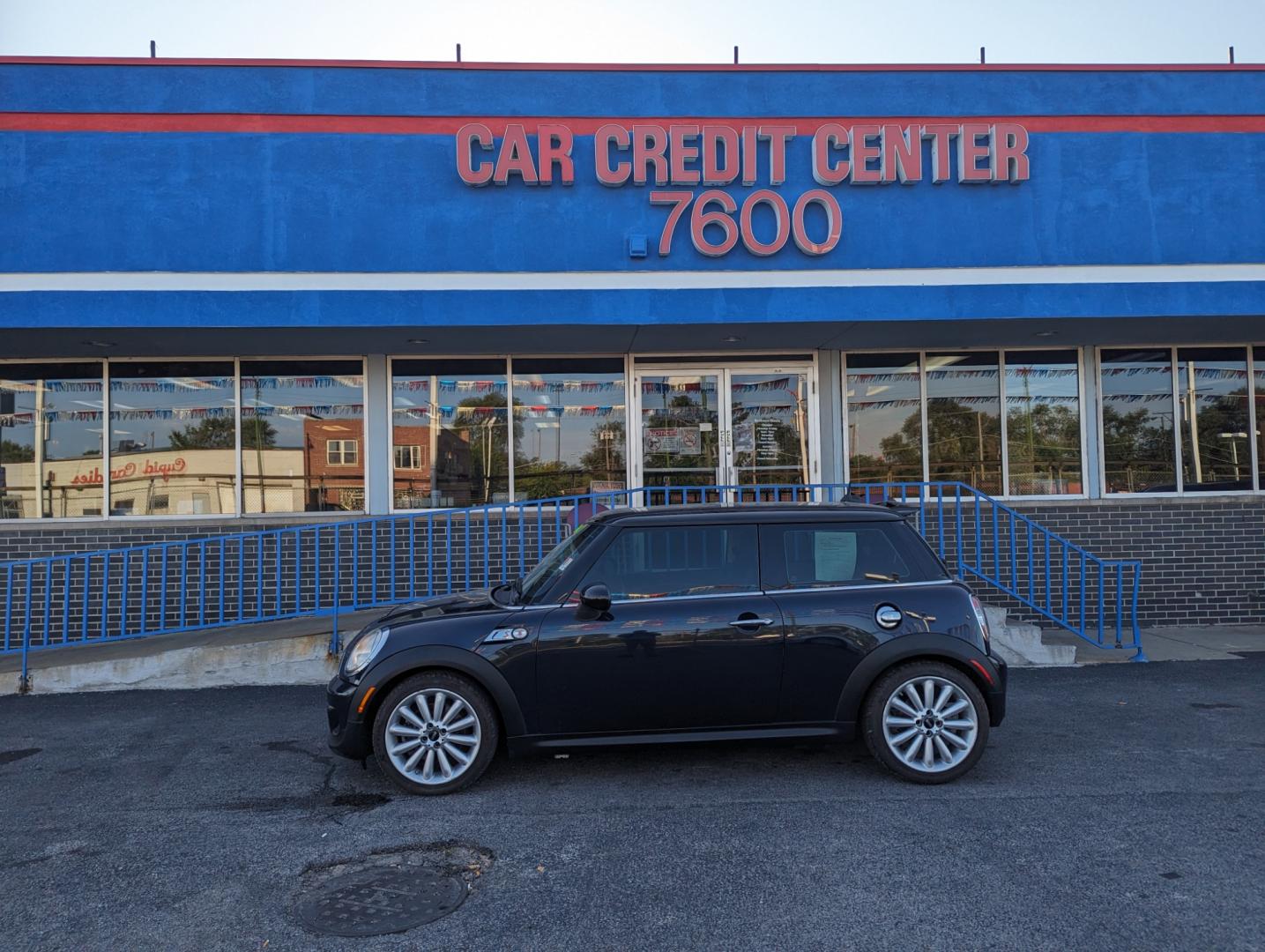 2012 BLUE Mini Cooper S (WMWSV3C53CT) with an 1.6L L4 DOHC 16V TURBO engine, located at 7600 S Western Ave., Chicago, IL, 60620, (773) 918-3980, 0.000000, 0.000000 - Unable to interpret response, please check raw response - Photo#0