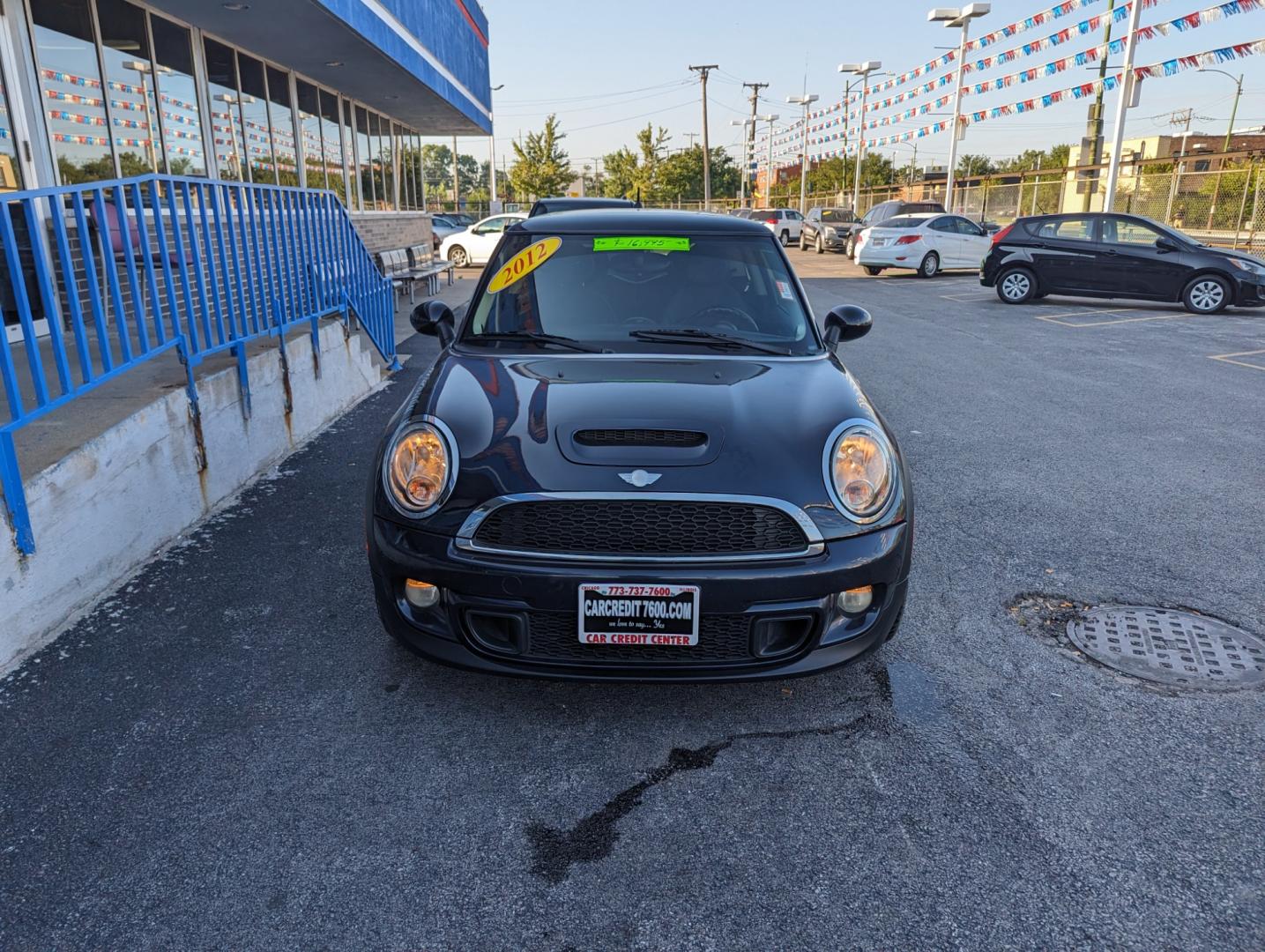 2012 BLUE Mini Cooper S (WMWSV3C53CT) with an 1.6L L4 DOHC 16V TURBO engine, located at 7600 S Western Ave., Chicago, IL, 60620, (773) 918-3980, 0.000000, 0.000000 - Unable to interpret response, please check raw response - Photo#2