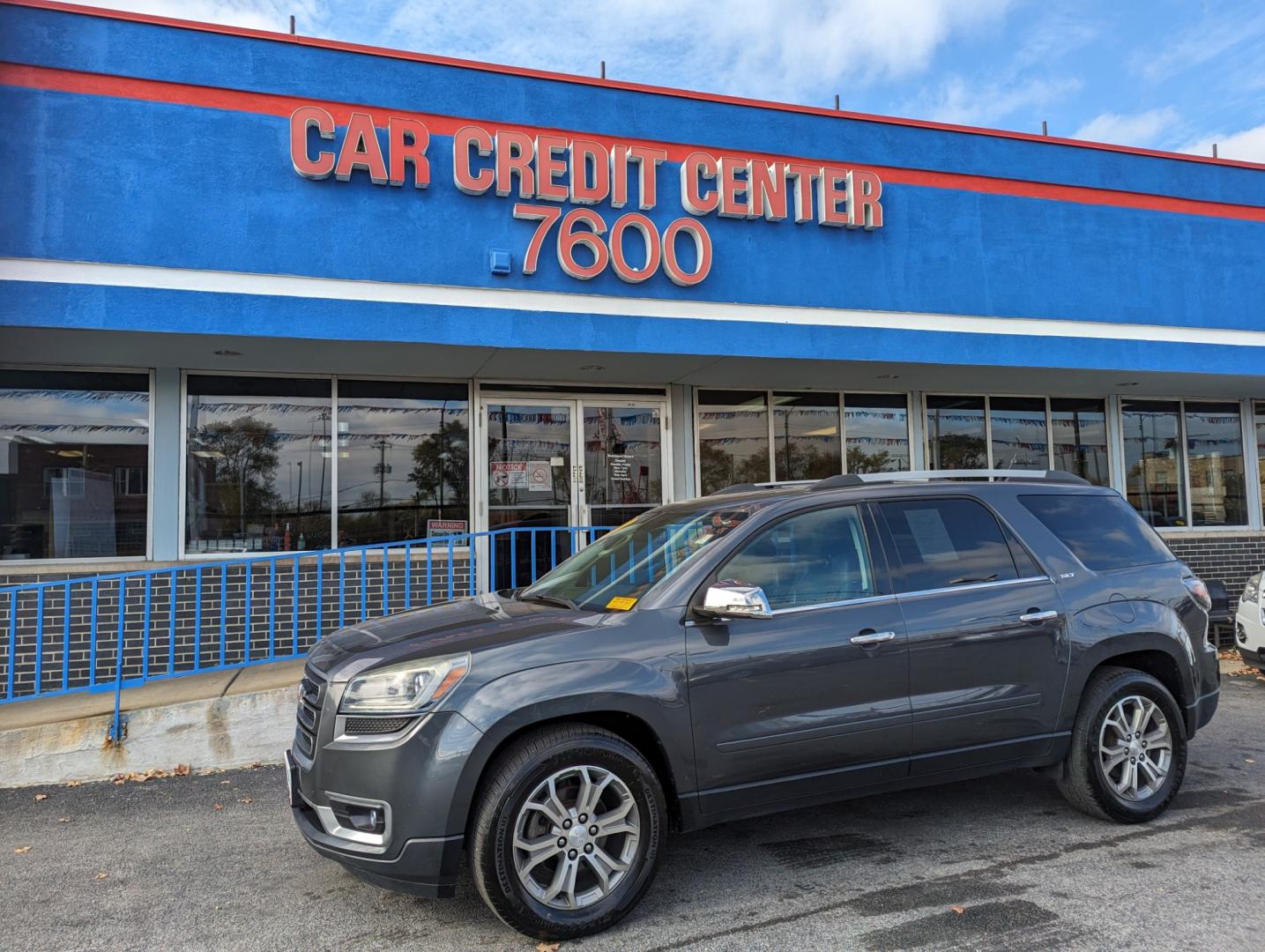 2014 GRAY GMC Acadia SLT-1 AWD (1GKKVRKD7EJ) with an 3.6L V6 DOHC 24V engine, 6-Speed Automatic transmission, located at 7600 S Western Ave., Chicago, IL, 60620, (773) 918-3980, 0.000000, 0.000000 - Photo#1