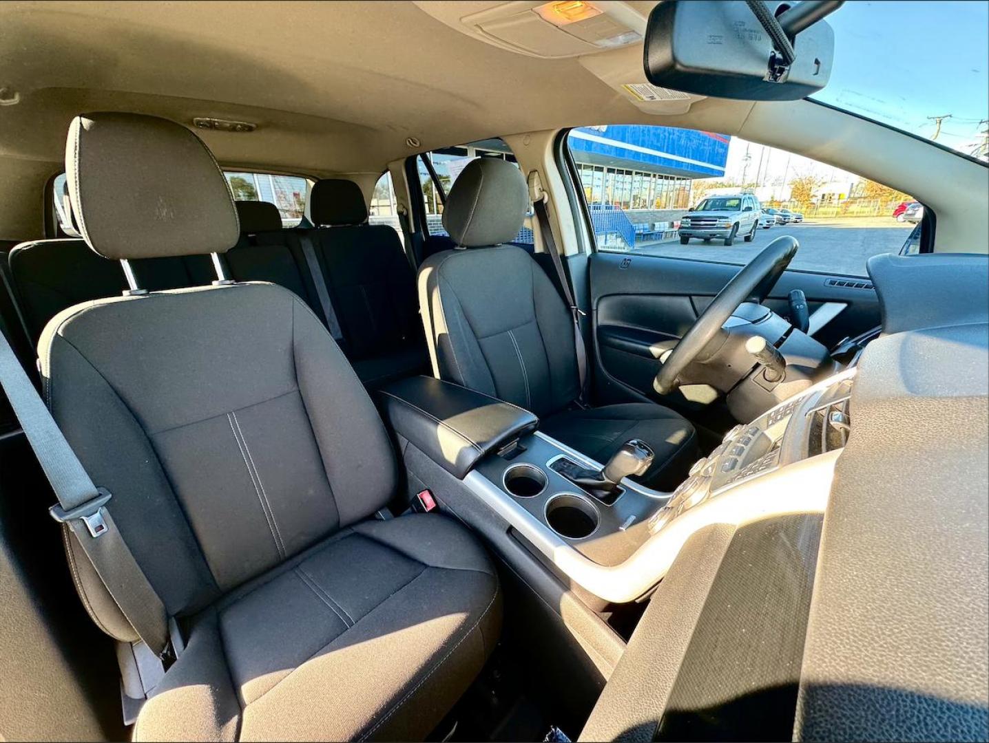 2014 SILVER Ford Edge SE AWD (2FMDK4GC0EB) with an 3.5L V6 DOHC 24V engine, 6-Speed Automatic transmission, located at 7600 S Western Ave., Chicago, IL, 60620, (773) 918-3980, 0.000000, 0.000000 - Photo#9