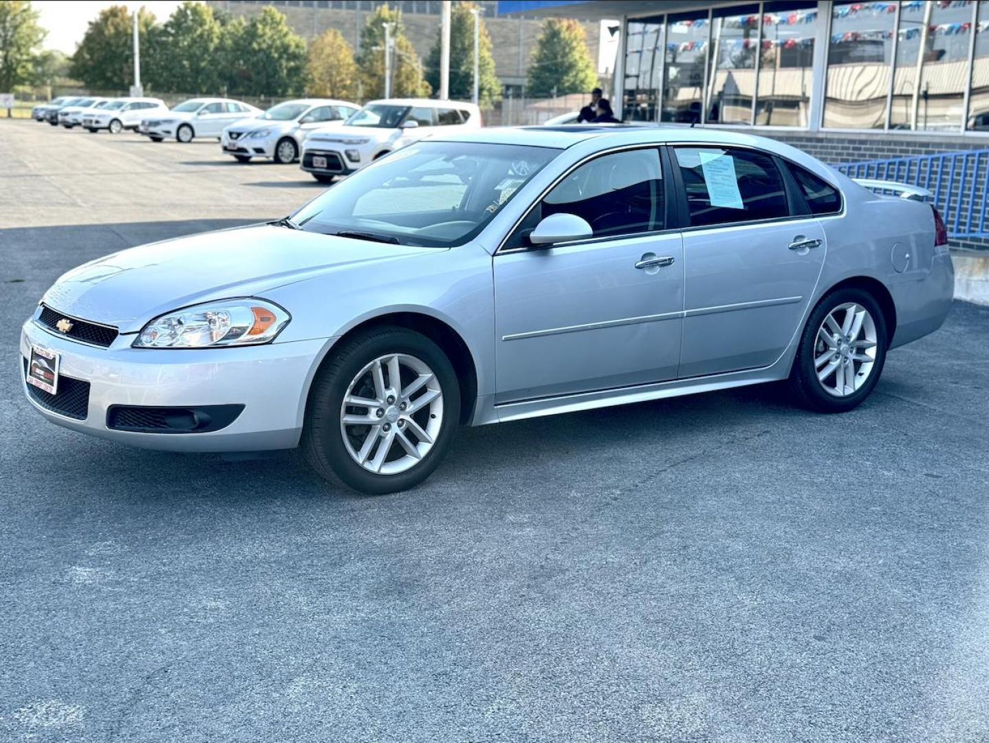 2013 SILVER Chevrolet Impala LTZ (2G1WC5E34D1) with an 3.6L V6 DOHC 16V FFV engine, 6-Speed Automatic transmission, located at 7600 S Western Ave., Chicago, IL, 60620, (773) 918-3980, 0.000000, 0.000000 - Photo#2