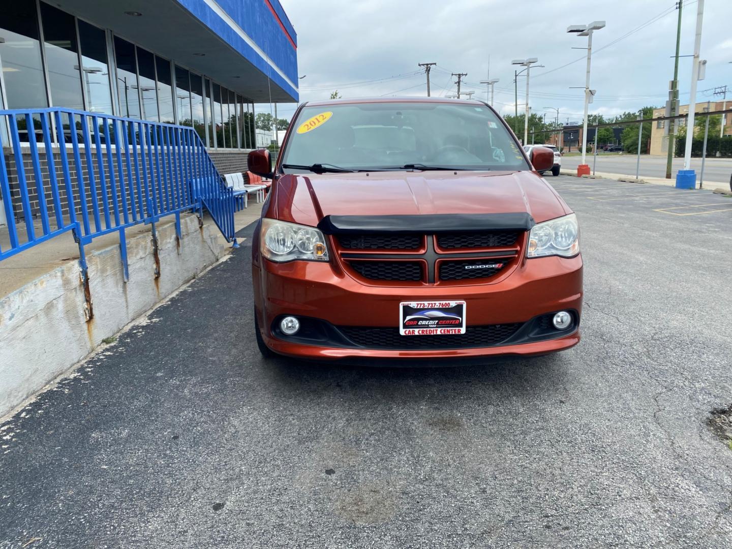 2012 ORANGE Dodge Grand Caravan R/T (2C4RDGEG7CR) with an 3.6L V6 DOHC 24V engine, 6-Speed Automatic transmission, located at 7600 S Western Ave., Chicago, IL, 60620, (773) 918-3980, 0.000000, 0.000000 - Photo#1