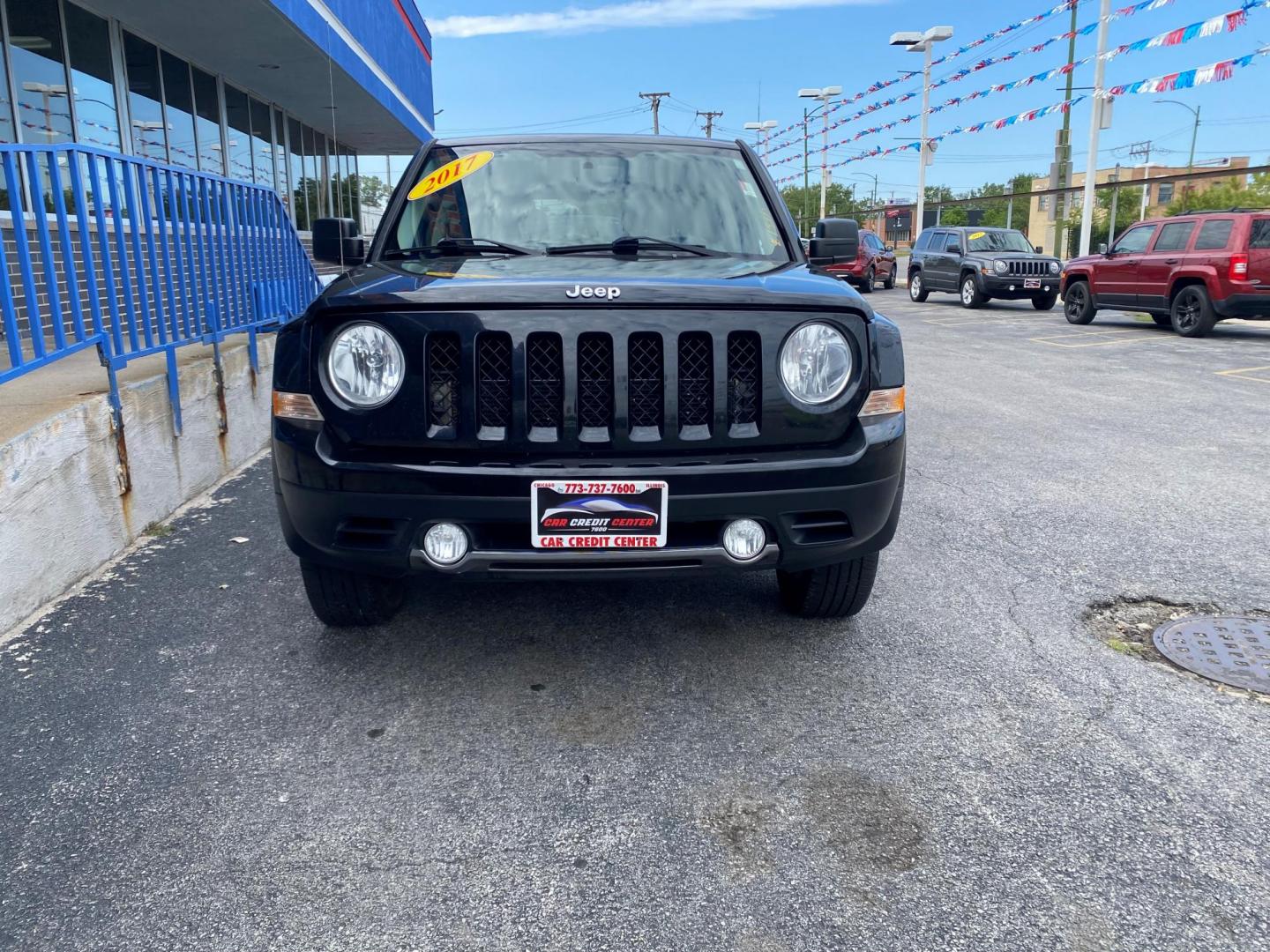 2017 BLACK Jeep Patriot Latitude 2WD (1C4NJPFA0HD) with an 2.0L L4 DOHC 16V engine, located at 7600 S Western Ave., Chicago, IL, 60620, (773) 918-3980, 0.000000, 0.000000 - Photo#1