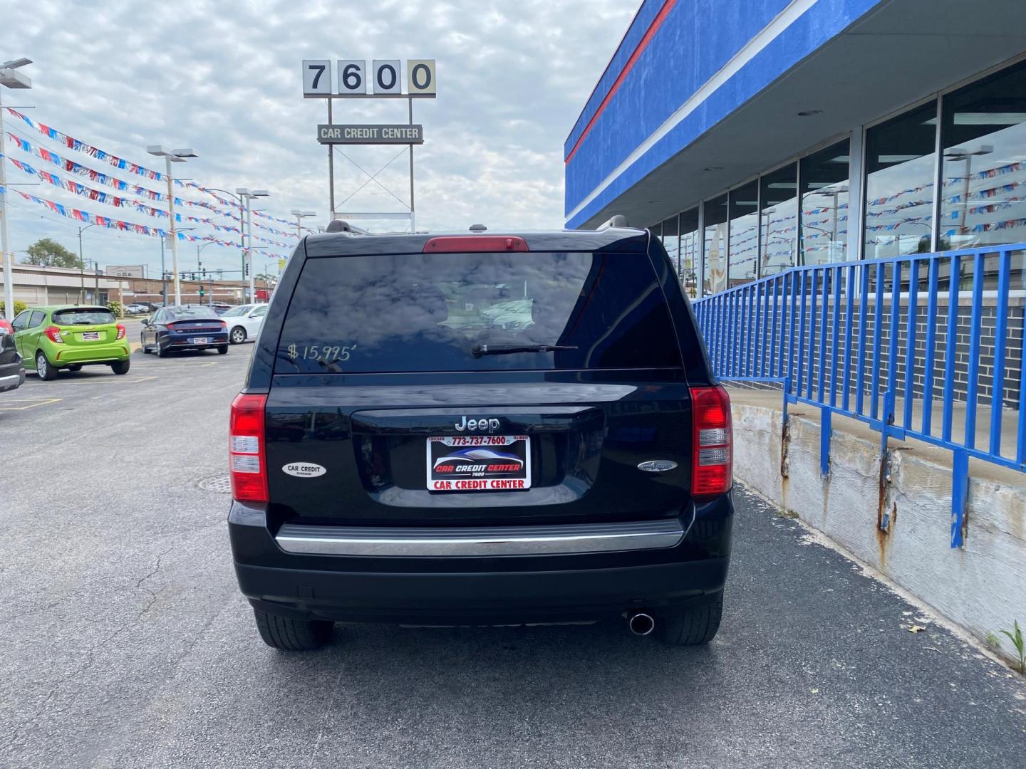 2017 BLACK Jeep Patriot Latitude 2WD (1C4NJPFA0HD) with an 2.0L L4 DOHC 16V engine, located at 7600 S Western Ave., Chicago, IL, 60620, (773) 918-3980, 0.000000, 0.000000 - Photo#2