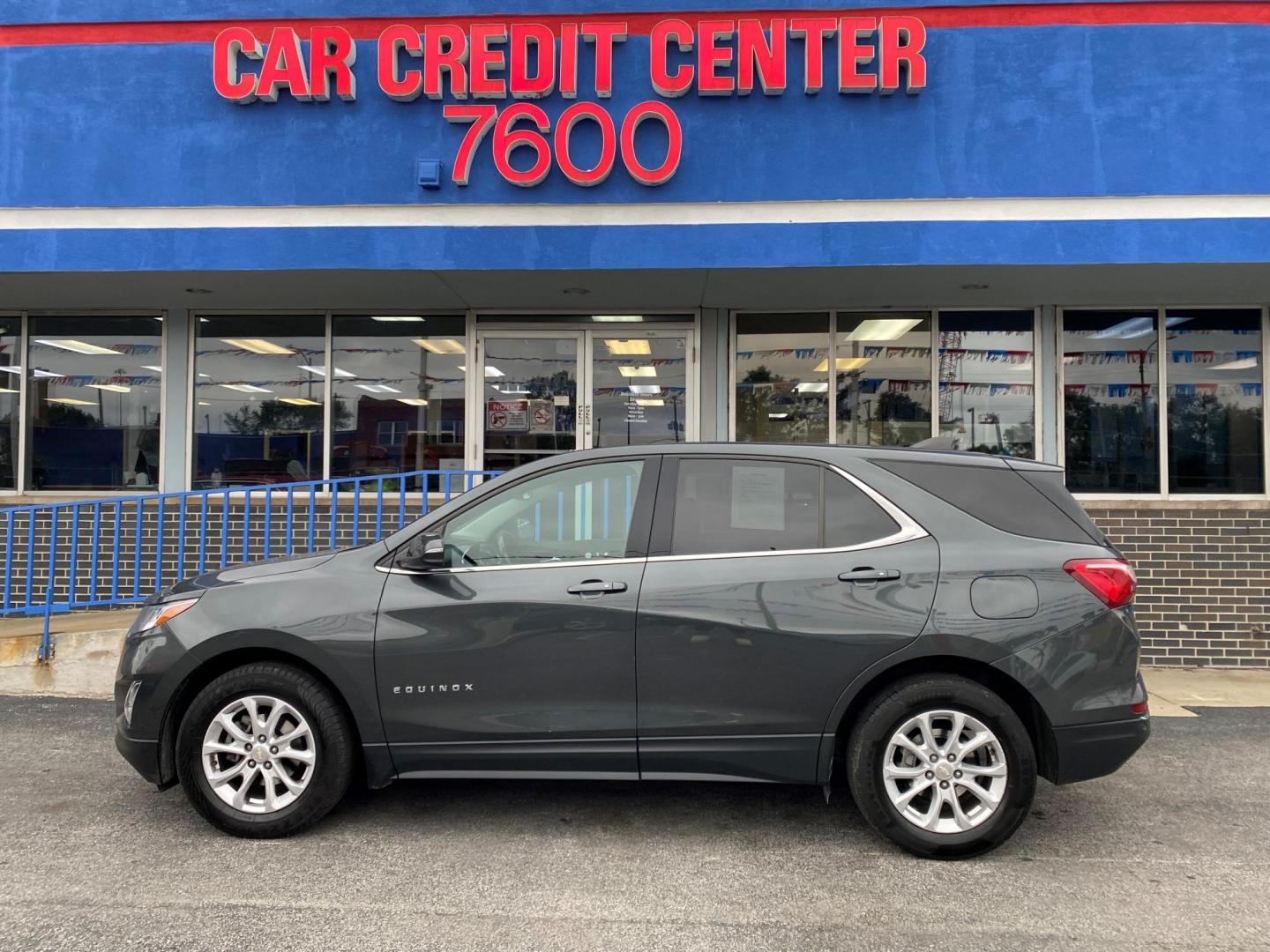 2019 GRAY Chevrolet Equinox LT 2WD (3GNAXKEV7KS) with an 1.5L L4 DIR DOHC 16V TURBO engine, 6A transmission, located at 7600 S Western Ave., Chicago, IL, 60620, (773) 918-3980, 0.000000, 0.000000 - Photo#0