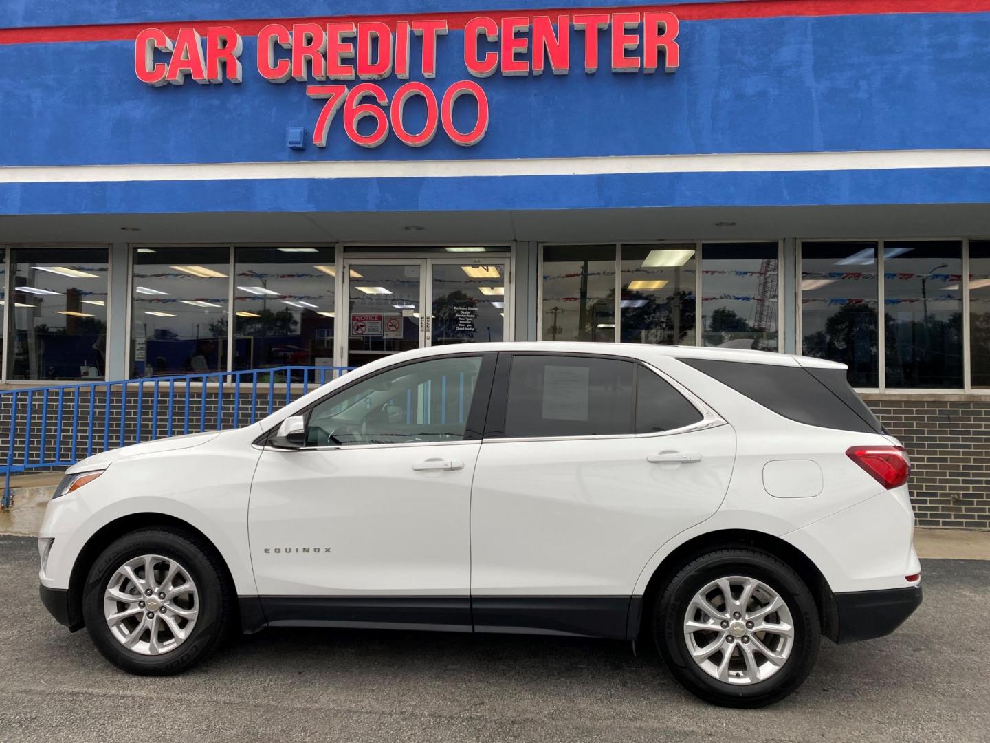 2019 WHITE Chevrolet Equinox LT 2WD (3GNAXJEV1KS) with an 1.5L L4 DIR DOHC 16V TURBO engine, 6A transmission, located at 7600 S Western Ave., Chicago, IL, 60620, (773) 918-3980, 0.000000, 0.000000 - Photo#0