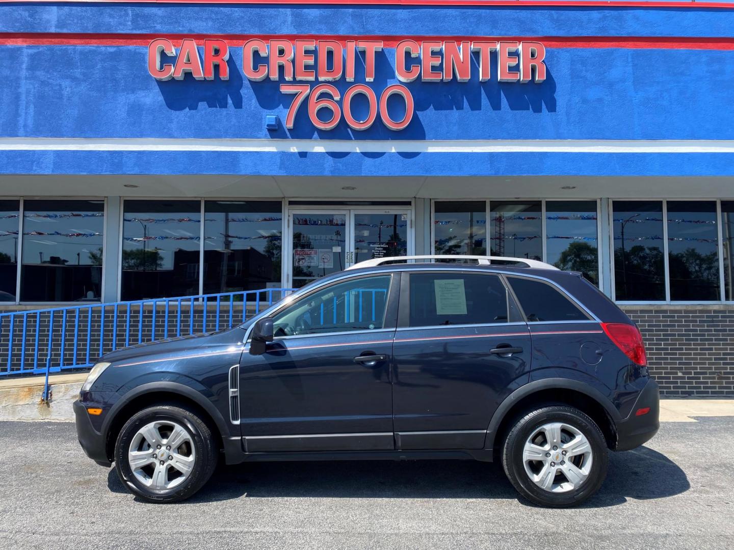 2014 BLUE Chevrolet Captiva Sport 2LS FWD (3GNAL2EK5ES) with an 2.4L L4 DOHC 16V FFV engine, 6-Speed Automatic transmission, located at 7600 S Western Ave., Chicago, IL, 60620, (773) 918-3980, 0.000000, 0.000000 - Photo#0