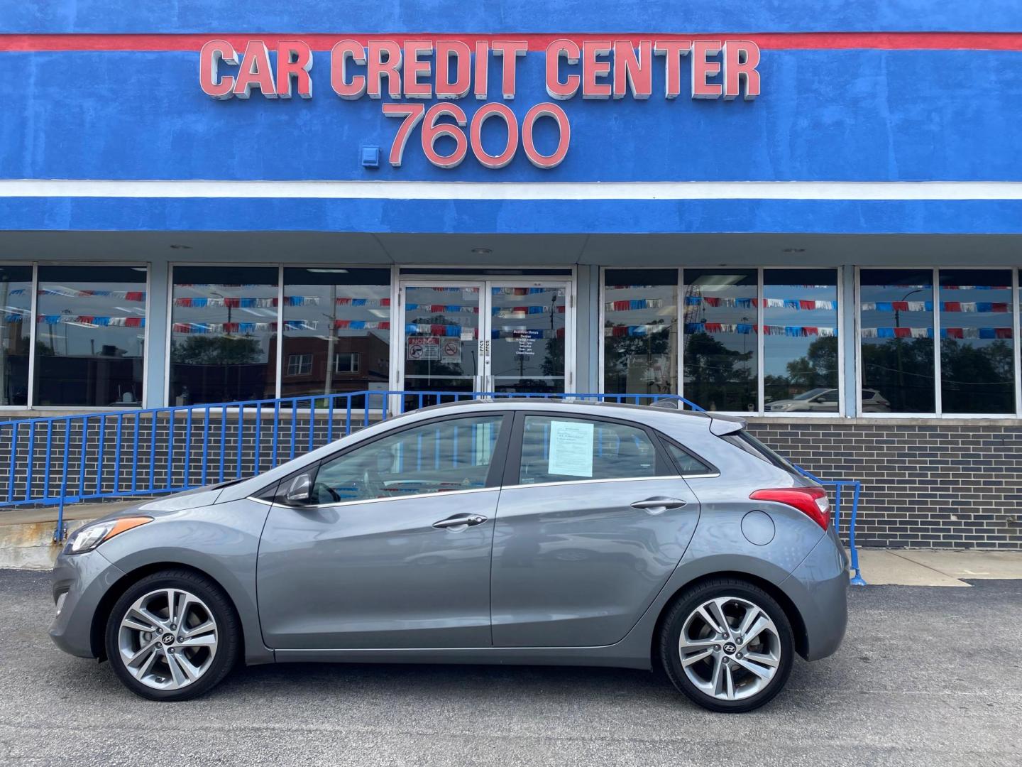 2016 GRAY Hyundai Elantra GT A/T (KMHD35LH9GU) with an 2.0L L4 16V DOHC engine, 6A transmission, located at 7600 S Western Ave., Chicago, IL, 60620, (773) 918-3980, 0.000000, 0.000000 - Photo#0