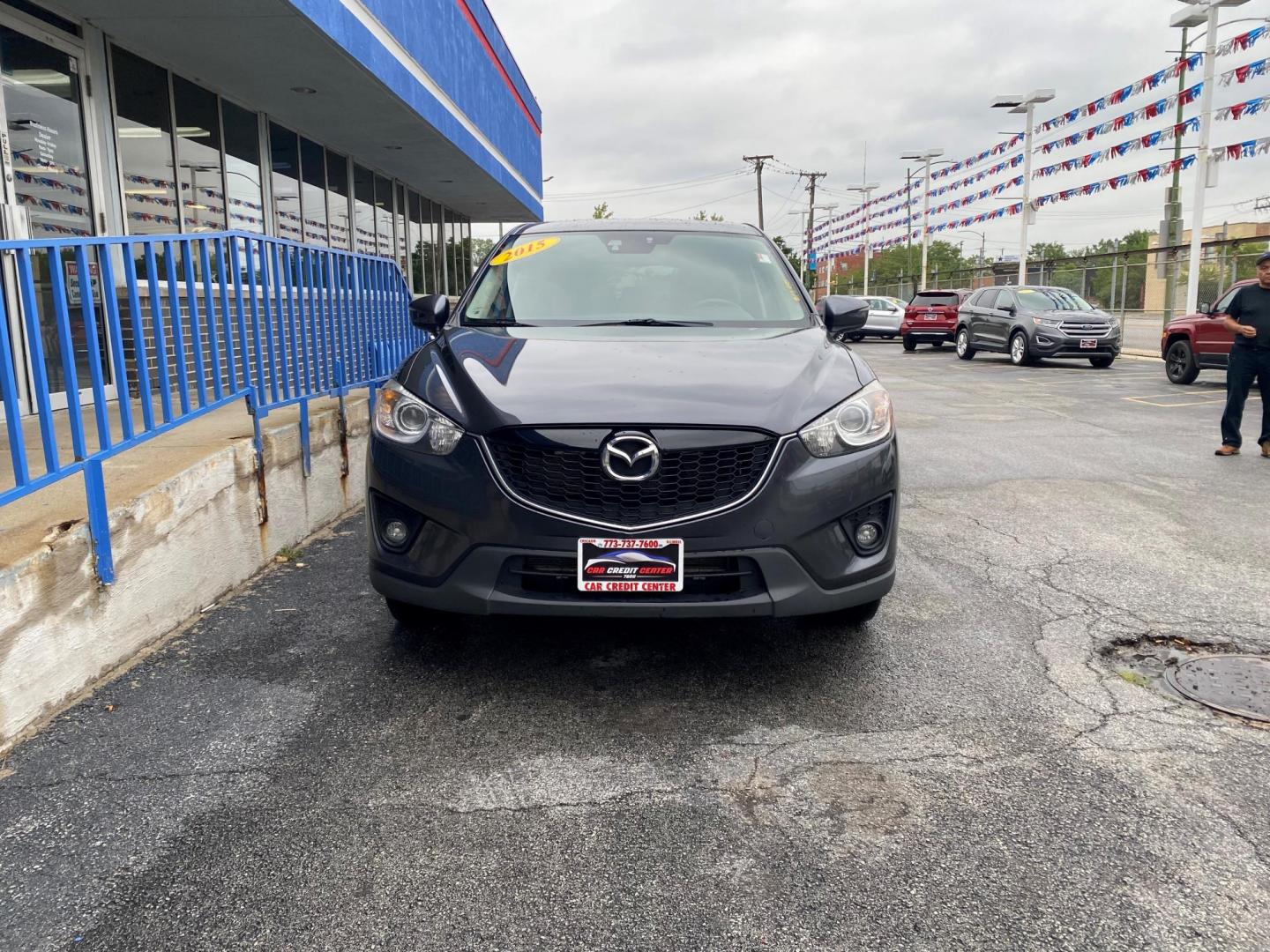 2015 GRAY Mazda CX-5 Grand Touring AWD (JM3KE4DY6F0) with an 2.5L L4 DOHC 16V engine, 6-Speed Automatic transmission, located at 7600 S Western Ave., Chicago, IL, 60620, (773) 918-3980, 0.000000, 0.000000 - Photo#1