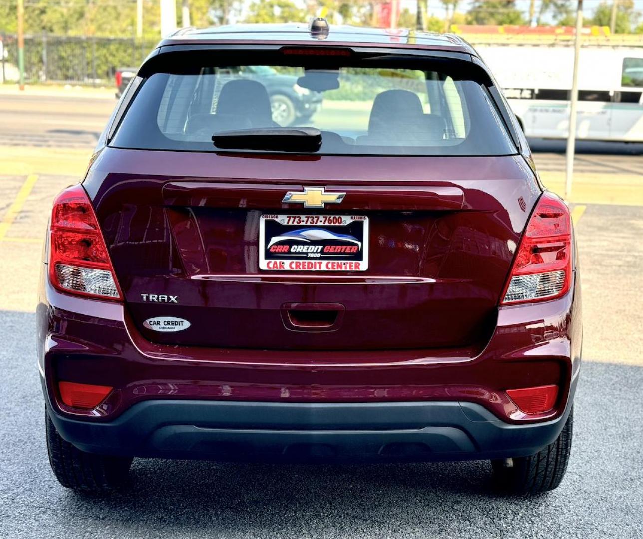 2017 RED Chevrolet Trax LS FWD (3GNCJKSB4HL) with an 1.4L L4 DOHC 16V engine, 6A transmission, located at 7600 S Western Ave., Chicago, IL, 60620, (773) 918-3980, 0.000000, 0.000000 - Photo#3