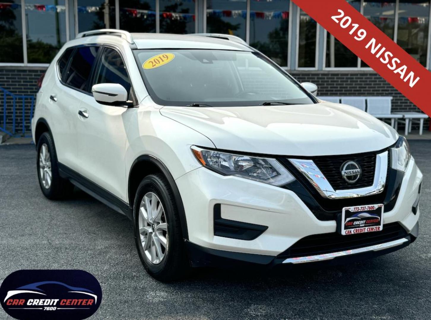 2019 WHITE Nissan Rogue SL AWD (JN8AT2MV0KW) with an 2.5L L4 DOHC 16V engine, CVT transmission, located at 7600 S Western Ave., Chicago, IL, 60620, (773) 918-3980, 0.000000, 0.000000 - Photo#0