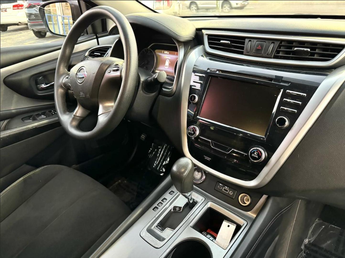 2019 GRAY Nissan Murano Platinum AWD (5N1AZ2MS2KN) with an 3.5L V6 DOHC 24V engine, CVT transmission, located at 7600 S Western Ave., Chicago, IL, 60620, (773) 918-3980, 0.000000, 0.000000 - Photo#7