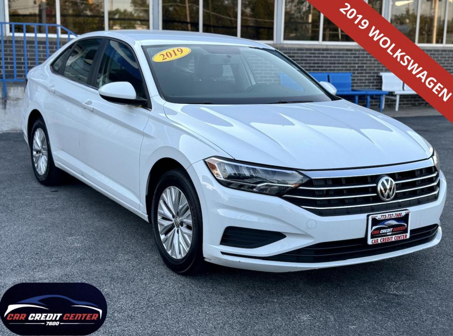 2019 WHITE Volkswagen Jetta 1.4T SE 8A (3VWC57BUXKM) with an 1.4L L4 DOHC 20V engine, 8A transmission, located at 7600 S Western Ave., Chicago, IL, 60620, (773) 918-3980, 0.000000, 0.000000 - Photo#0