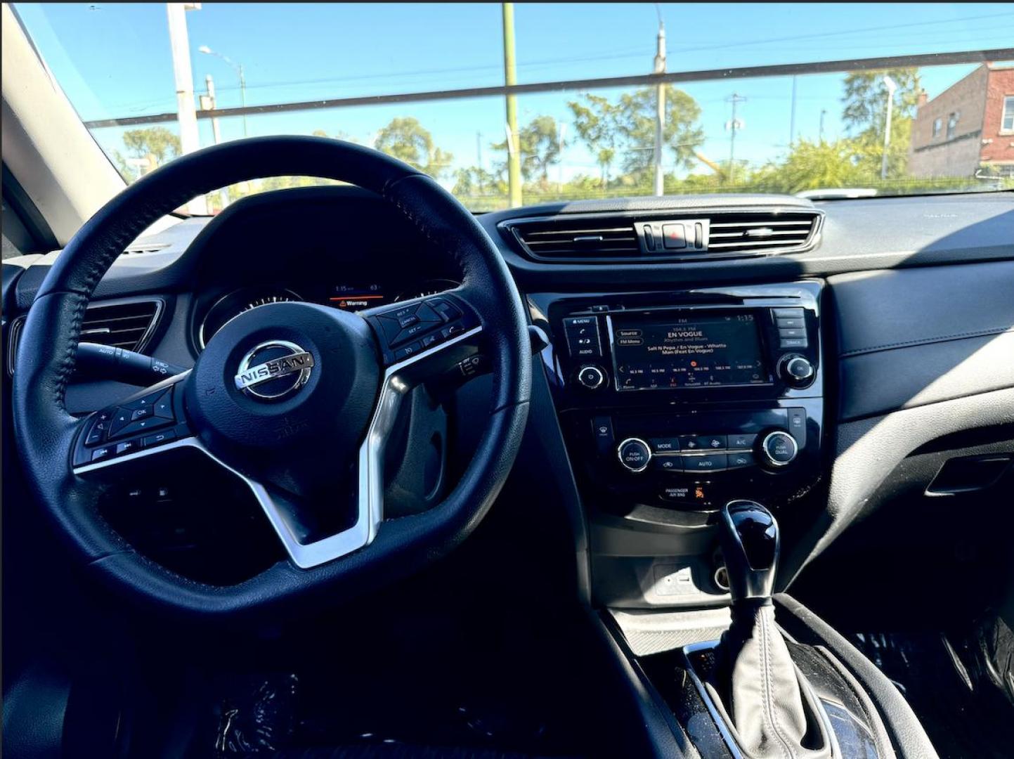 2019 GRAY Nissan Rogue S AWD (5N1AT2MV7KC) with an 2.5L L4 DOHC 16V engine, CVT transmission, located at 7600 S Western Ave., Chicago, IL, 60620, (773) 918-3980, 0.000000, 0.000000 - Photo#4