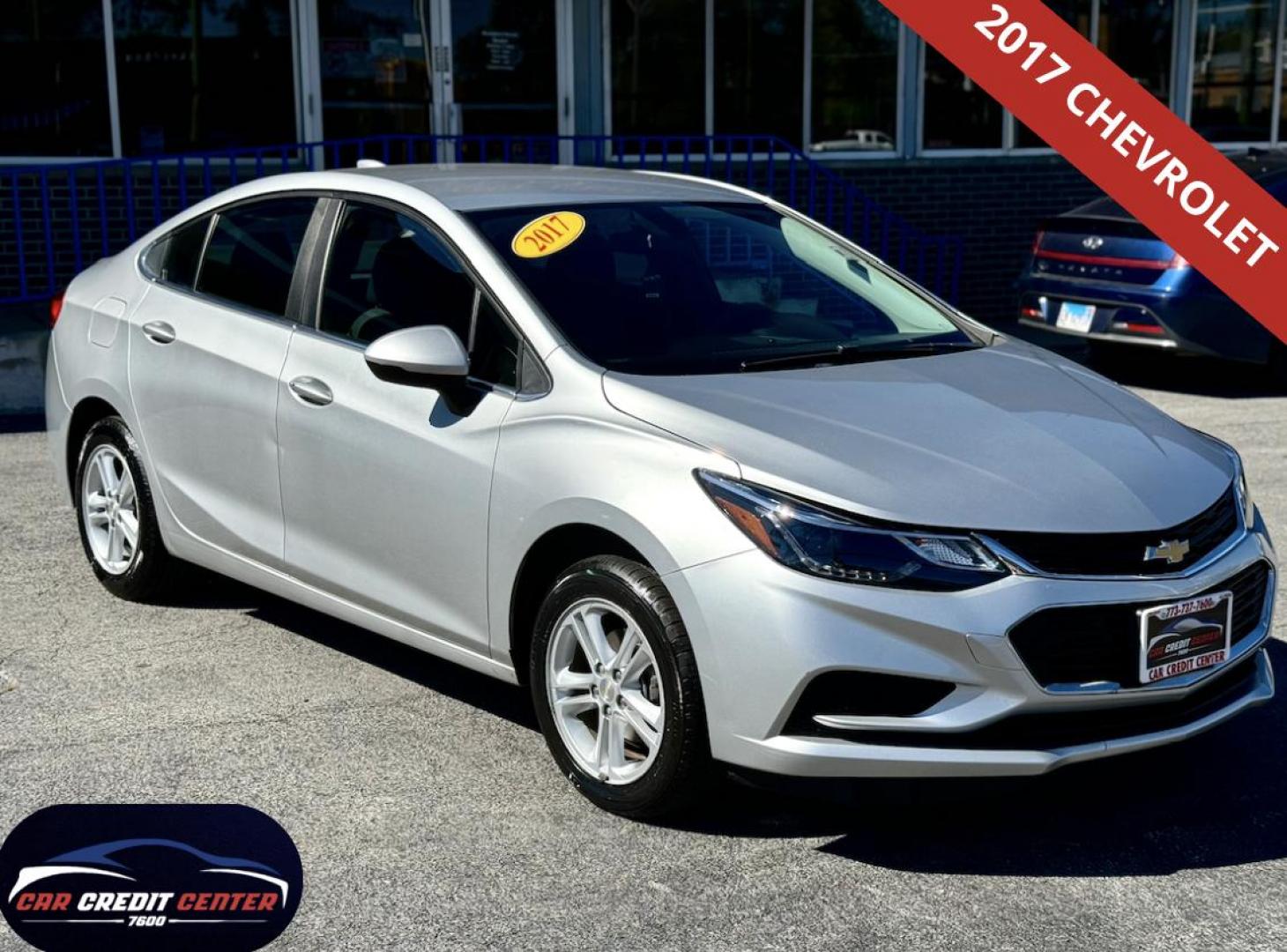 2017 SILVER Chevrolet Cruze LT Auto (3G1BE5SMXHS) with an 1.4L L4 DOHC 16V TURBO engine, 6A transmission, located at 7600 S Western Ave., Chicago, IL, 60620, (773) 918-3980, 0.000000, 0.000000 - Photo#0