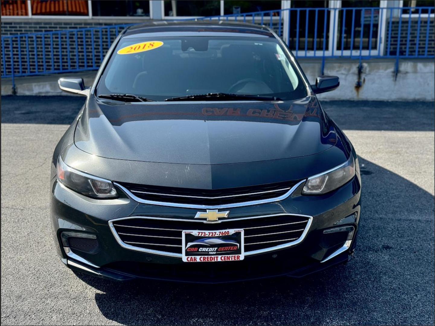 2018 GRAY Chevrolet Malibu LT (1G1ZD5ST1JF) with an 1.5L L4 DOHC 16V engine, 6A transmission, located at 7600 S Western Ave., Chicago, IL, 60620, (773) 918-3980, 0.000000, 0.000000 - Photo#1