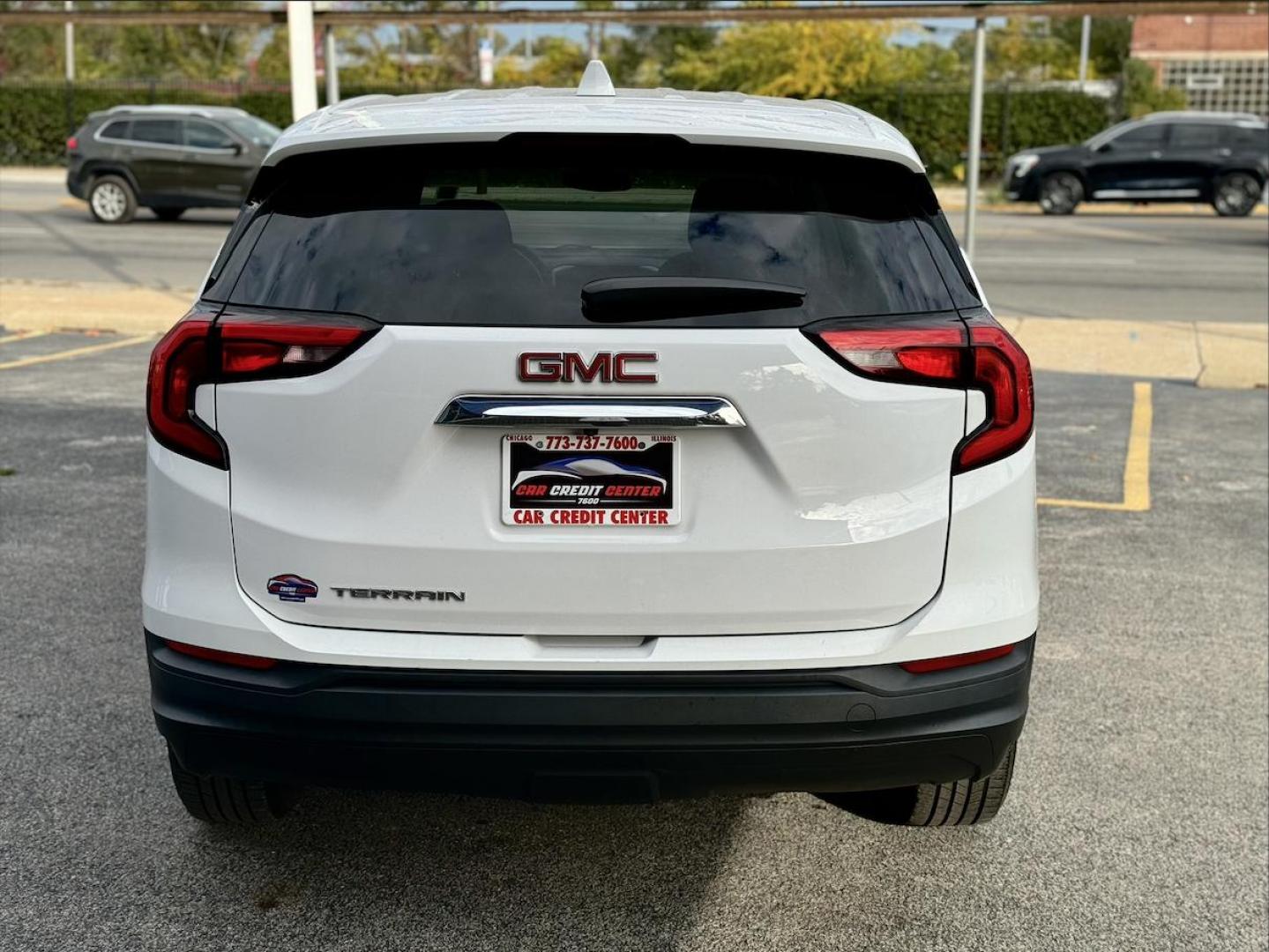 2018 WHITE GMC Terrain SLE (3GKALMEV5JL) with an 1.4L L4 DOHC 16V TURBO engine, 6A transmission, located at 7600 S Western Ave., Chicago, IL, 60620, (773) 918-3980, 0.000000, 0.000000 - Photo#3