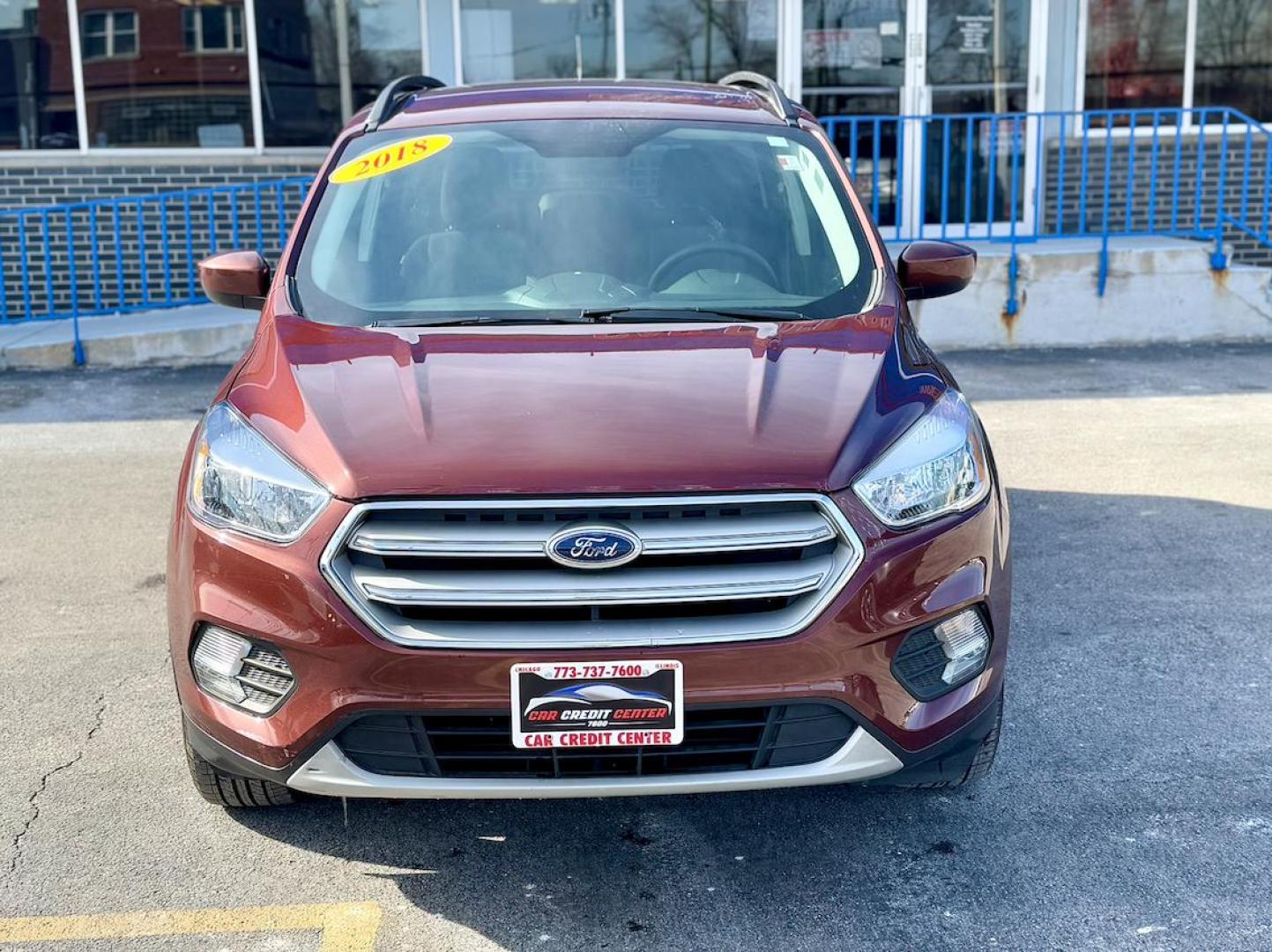 2018 RED Ford Escape SE FWD (1FMCU0GD7JU) with an 1.5L L4 DOHC 16V engine, 6A transmission, located at 7600 S Western Ave., Chicago, IL, 60620, (773) 918-3980, 0.000000, 0.000000 - Photo#1