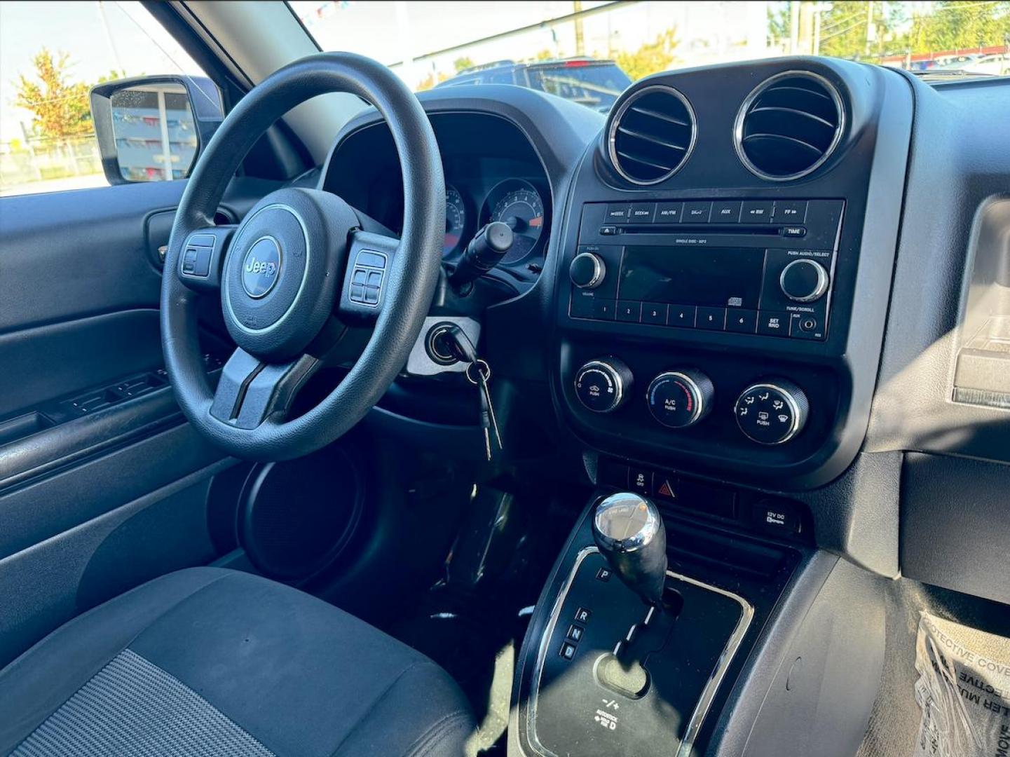 2017 RED Jeep Patriot Sport 2WD (1C4NJPBAXHD) with an 2.0L L4 DOHC 16V engine, located at 7600 S Western Ave., Chicago, IL, 60620, (773) 918-3980, 0.000000, 0.000000 - Photo#7