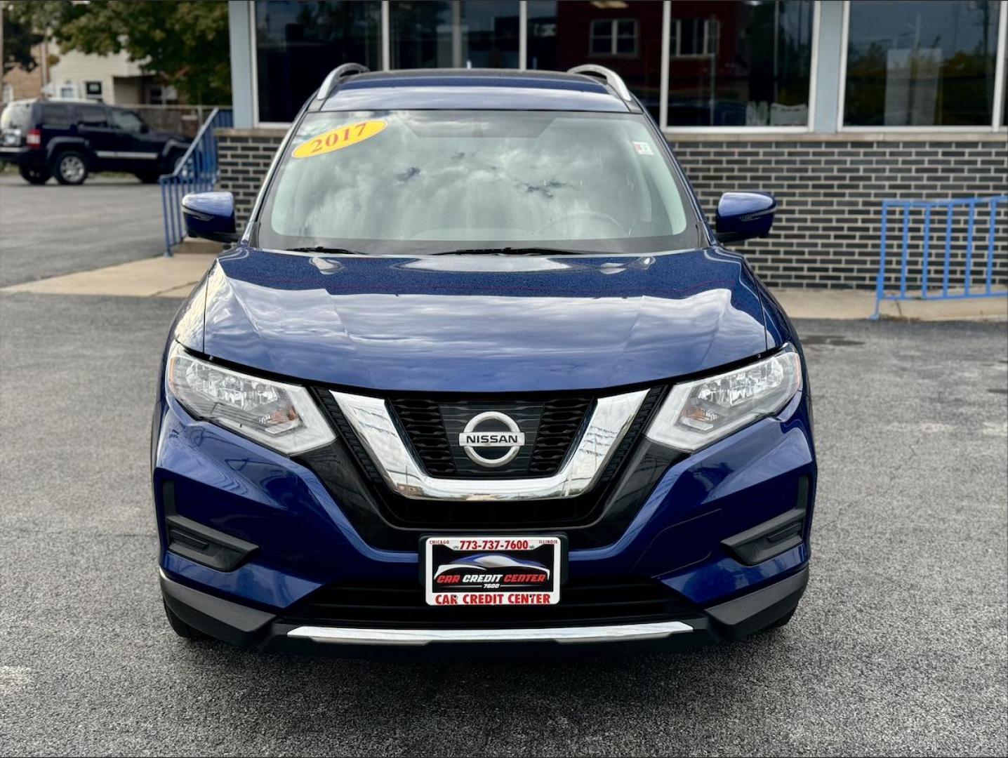 2017 BLUE Nissan Rogue SL AWD (JN8AT2MV2HW) with an 2.5L L4 DOHC 16V engine, CVT transmission, located at 7600 S Western Ave., Chicago, IL, 60620, (773) 918-3980, 0.000000, 0.000000 - Photo#1