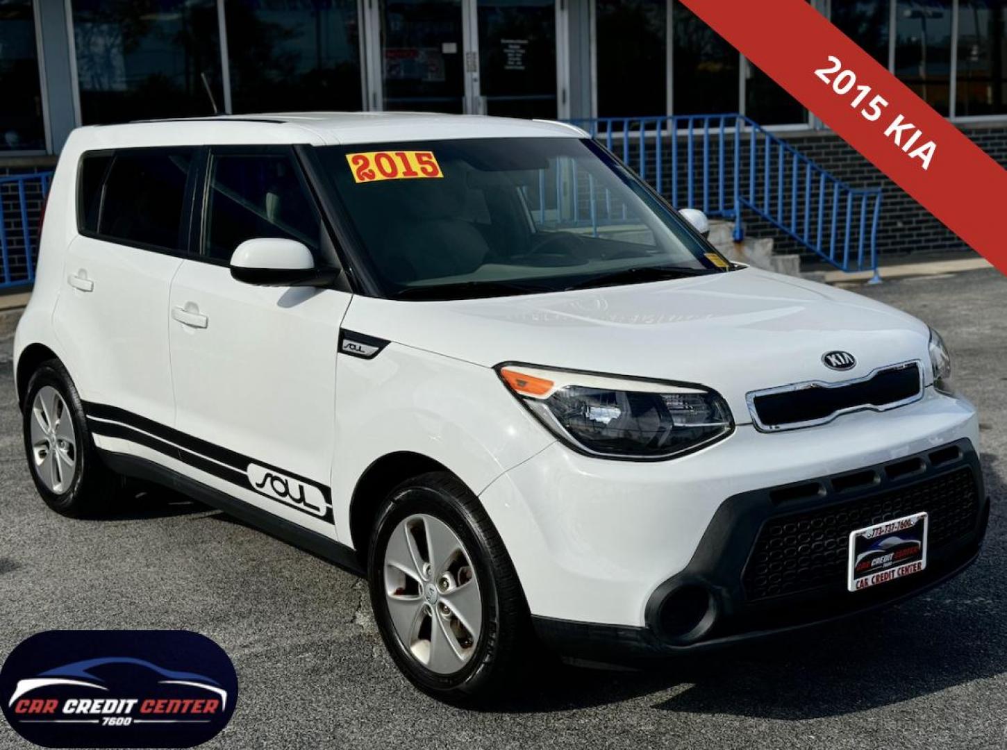 2015 WHITE Kia Soul Base (KNDJN2A21F7) with an 1.6L L4 DOHC 16V engine, located at 7600 S Western Ave., Chicago, IL, 60620, (773) 918-3980, 0.000000, 0.000000 - Photo#0