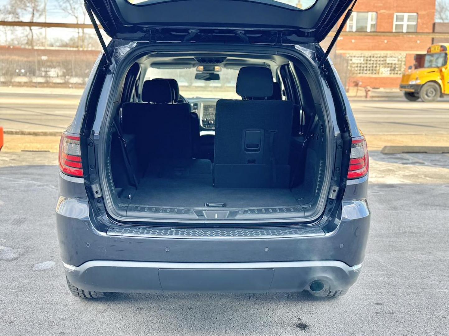 2016 BLACK Dodge Durango SXT AWD (1C4RDJAGXGC) with an 3.6L V6 DOHC 24V engine, 8A transmission, located at 7600 S Western Ave., Chicago, IL, 60620, (773) 918-3980, 0.000000, 0.000000 - Photo#4