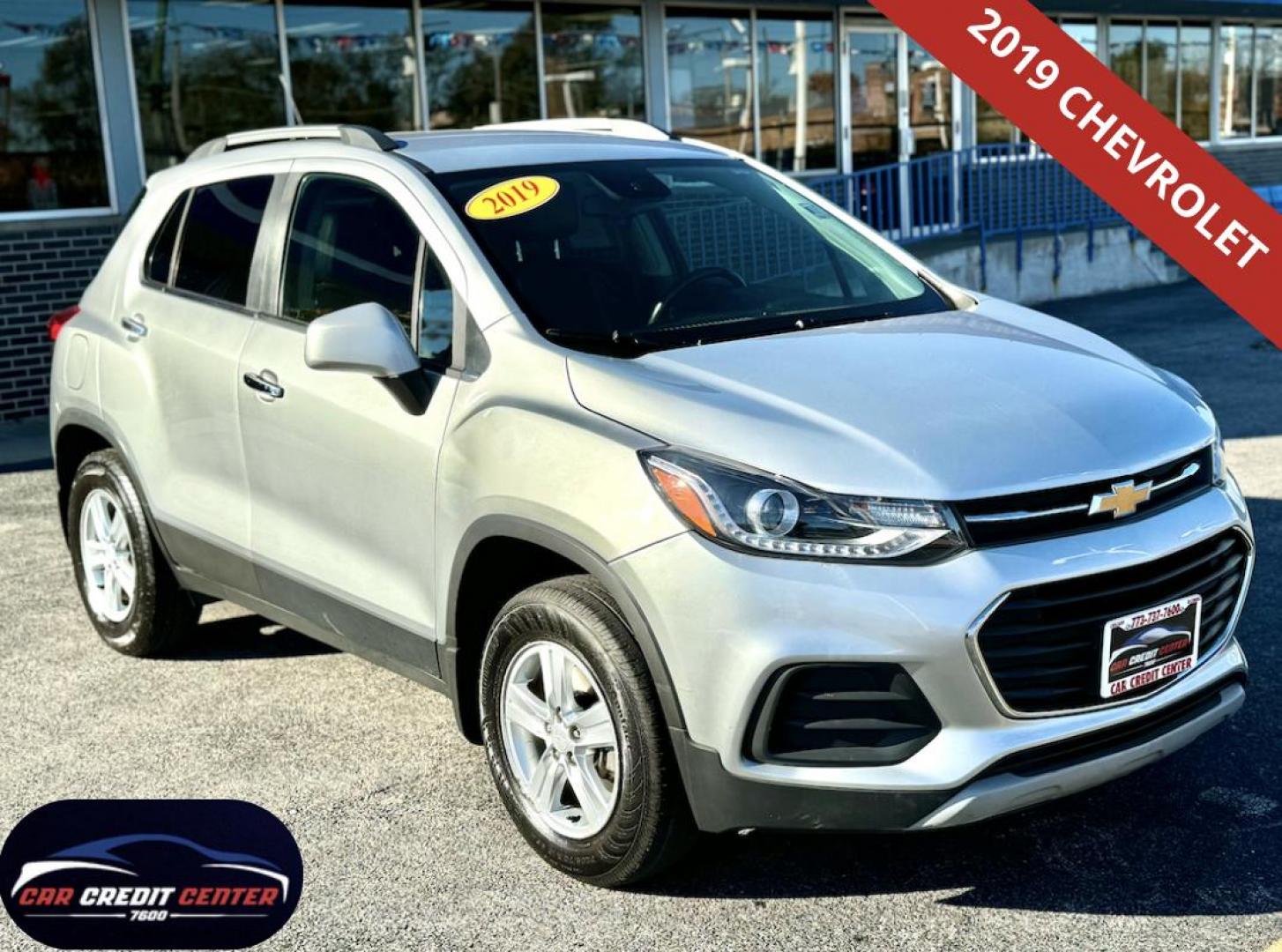 2019 SILVER Chevrolet Trax LT AWD (3GNCJPSBXKL) with an 1.4L L4 DOHC 16V engine, 6A transmission, located at 7600 S Western Ave., Chicago, IL, 60620, (773) 918-3980, 0.000000, 0.000000 - Photo#0