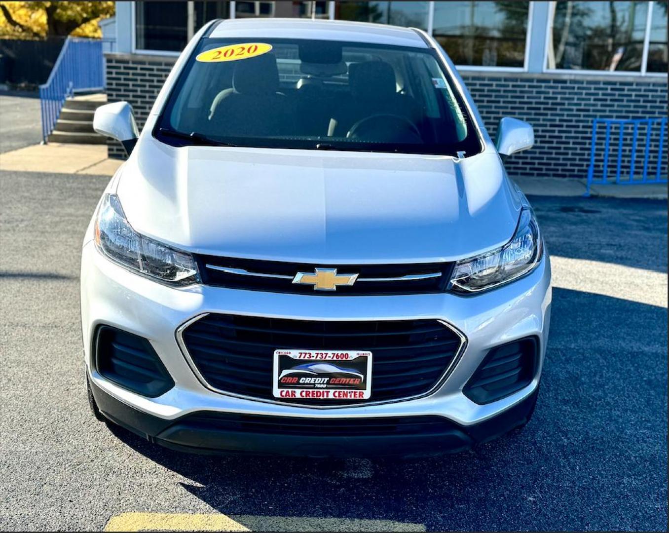 2020 GRAY Chevrolet Trax LS FWD (KL7CJKSB0LB) with an 1.4L L4 DOHC 16V engine, 6A transmission, located at 7600 S Western Ave., Chicago, IL, 60620, (773) 918-3980, 0.000000, 0.000000 - Photo#2