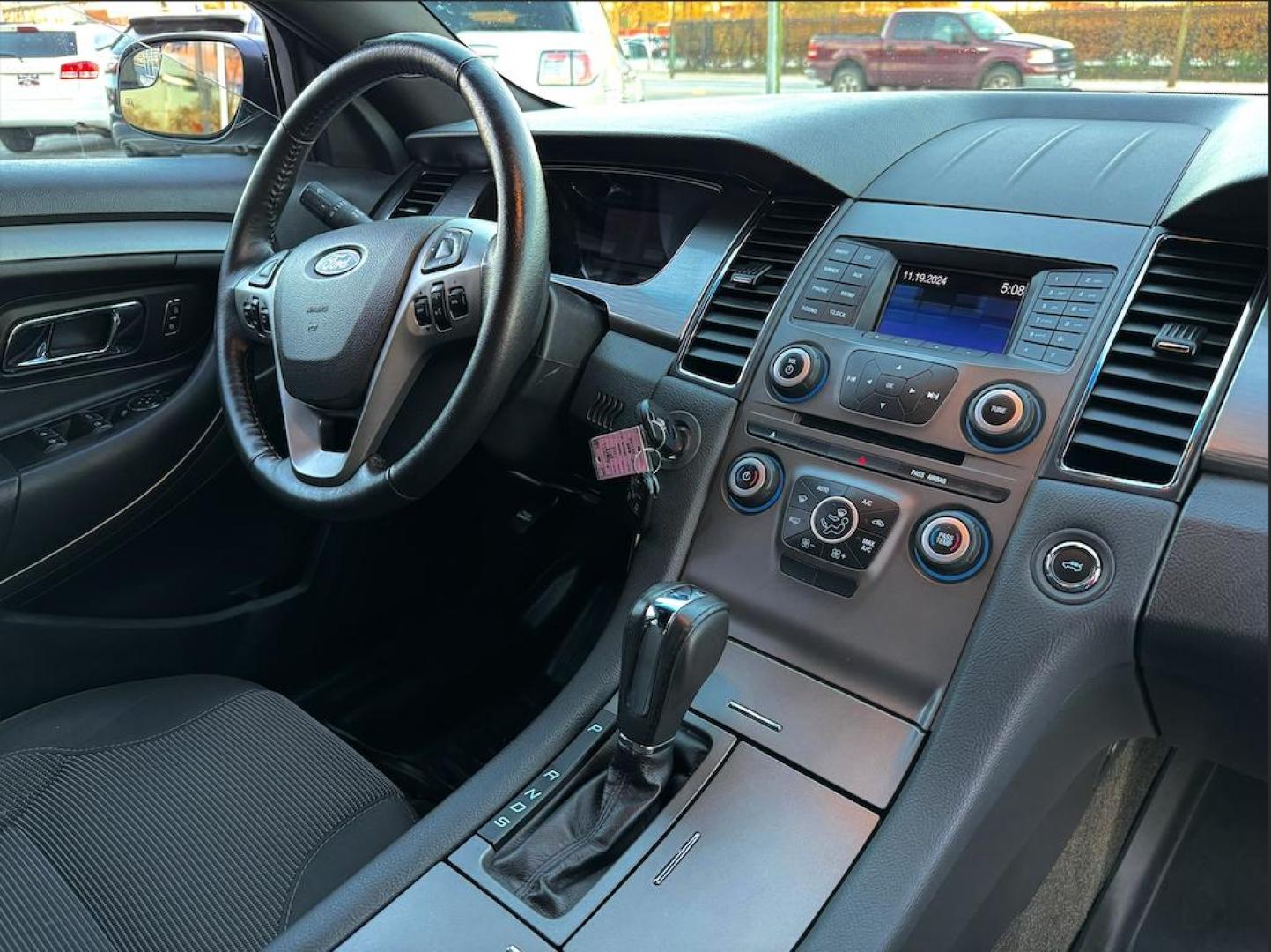 2014 BLACK Ford Taurus SEL FWD (1FAHP2E86EG) with an 3.5L V6 DOHC 24V engine, 6-Speed Automatic transmission, located at 7600 S Western Ave., Chicago, IL, 60620, (773) 918-3980, 0.000000, 0.000000 - Photo#7