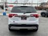 2017 WHITE GMC Acadia SLE-1 FWD (1GKKNKLA5HZ) with an 3.6L V6 DOHC 24V engine, 6A transmission, located at 7600 S Western Ave., Chicago, IL, 60620, (773) 918-3980, 0.000000, 0.000000 - Photo#3