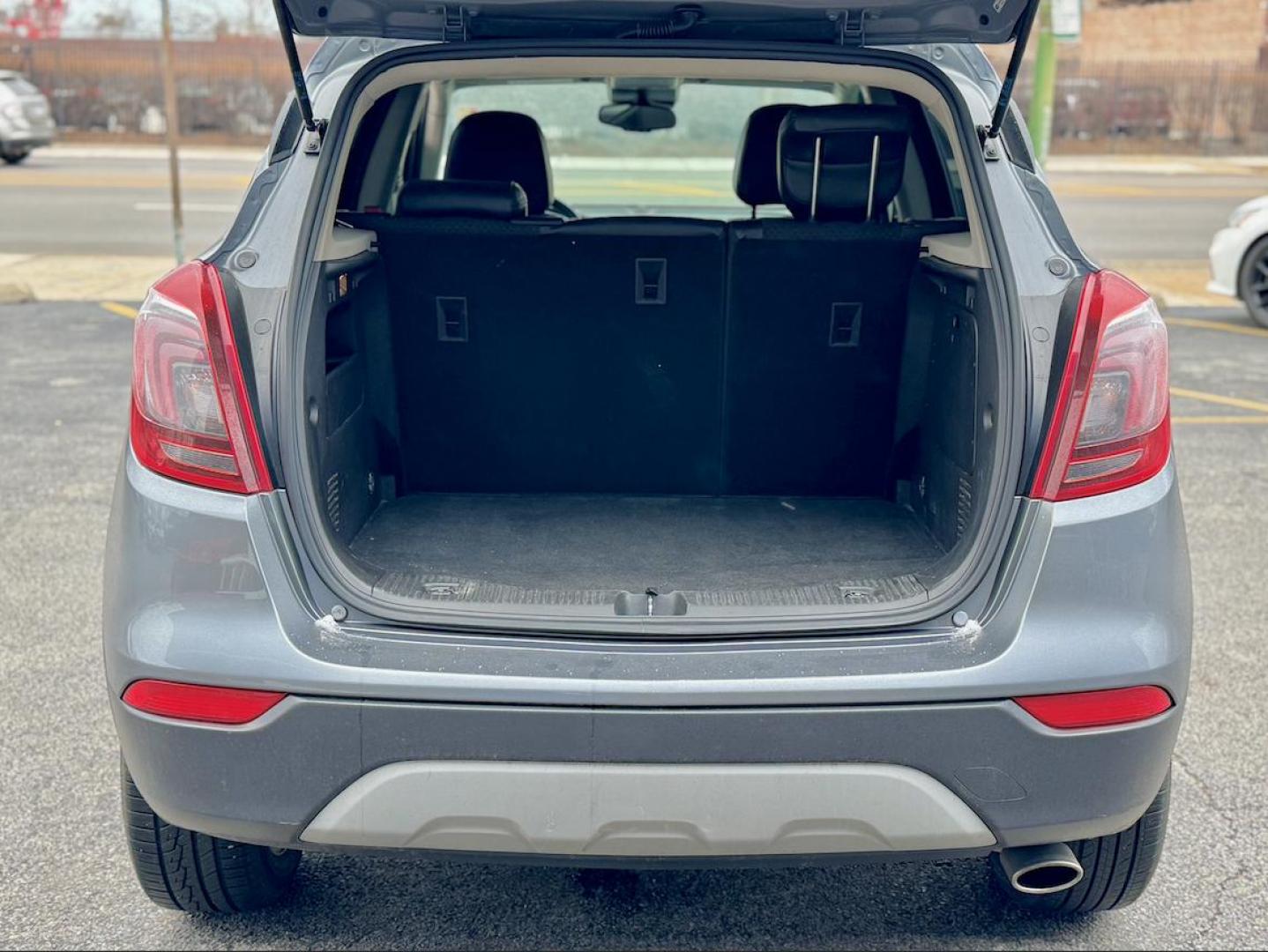 2019 GRAY Buick Encore Preferred FWD (KL4CJASB1KB) with an 1.4L L4 DOHC 16V TURBO engine, 6A transmission, located at 7600 S Western Ave., Chicago, IL, 60620, (773) 918-3980, 0.000000, 0.000000 - Photo#4