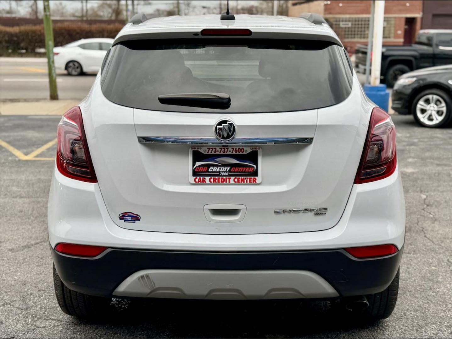 2019 WHITE Buick Encore Preferred AWD (KL4CJESB2KB) with an 1.4L L4 DOHC 16V TURBO engine, 6A transmission, located at 7600 S Western Ave., Chicago, IL, 60620, (773) 918-3980, 0.000000, 0.000000 - Photo#3