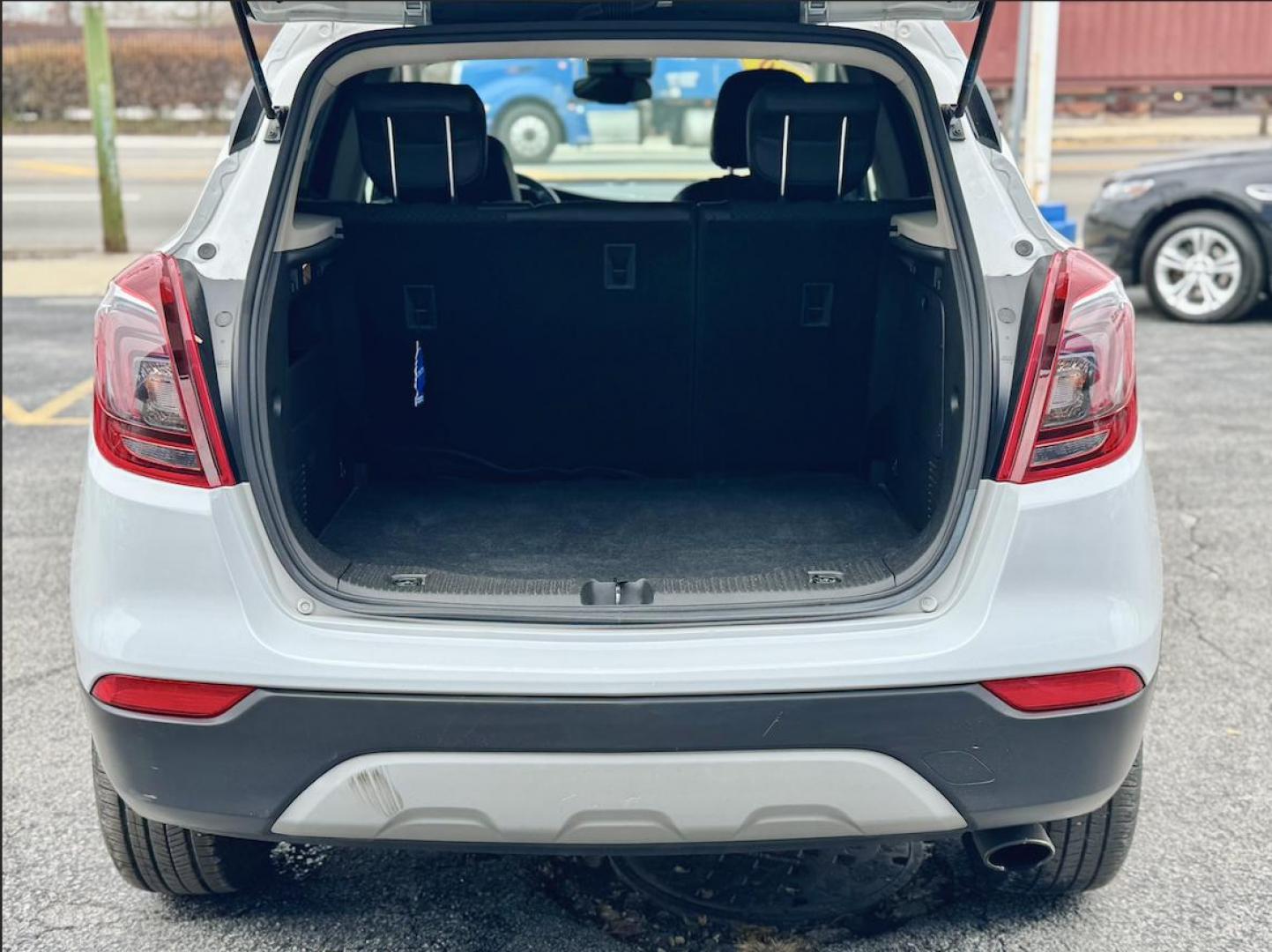 2019 WHITE Buick Encore Preferred AWD (KL4CJESB2KB) with an 1.4L L4 DOHC 16V TURBO engine, 6A transmission, located at 7600 S Western Ave., Chicago, IL, 60620, (773) 918-3980, 0.000000, 0.000000 - Photo#4