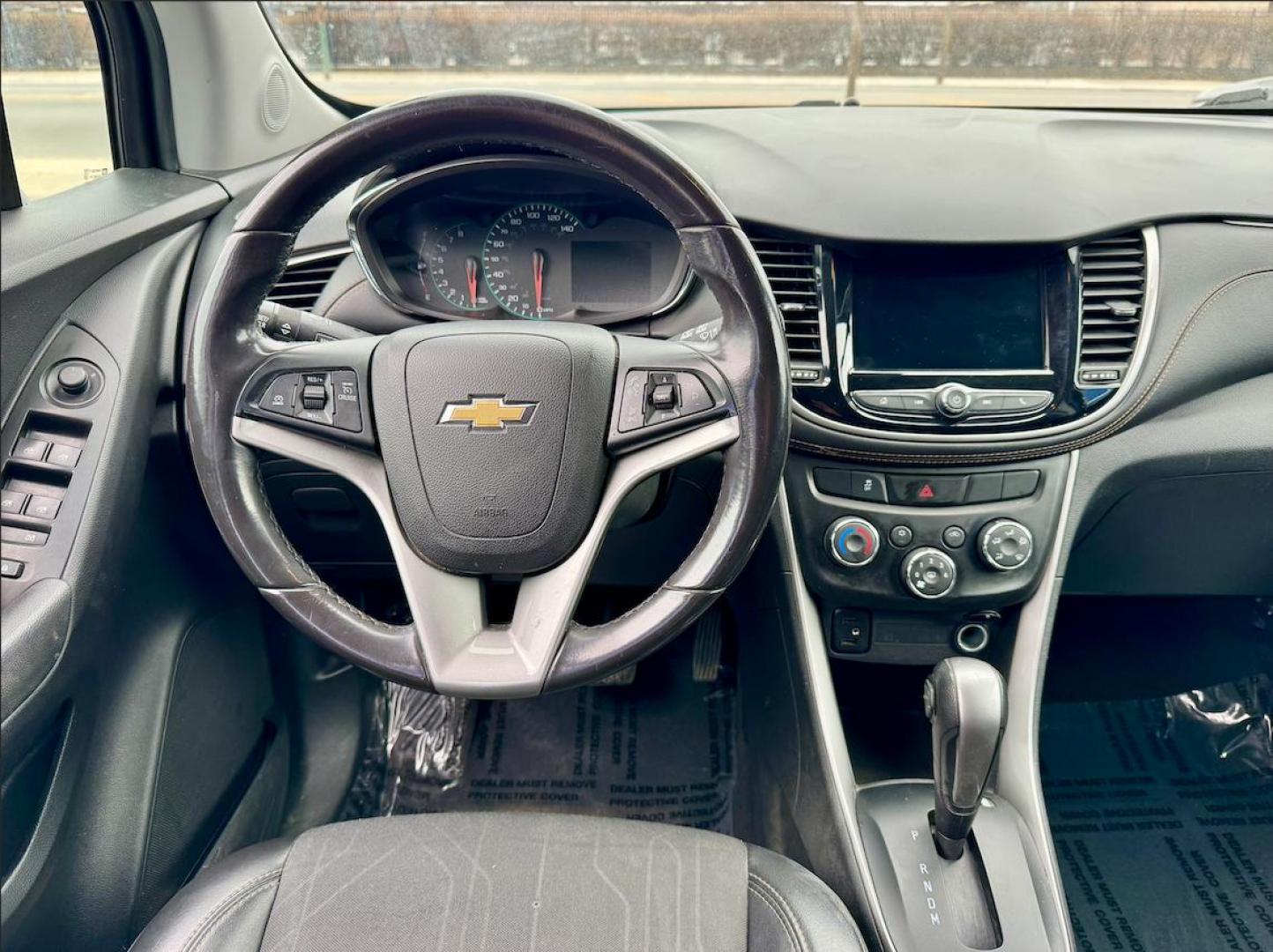 2019 Chevrolet Trax LT FWD (KL7CJLSB1KB) with an 1.4L L4 DOHC 16V engine, 6A transmission, located at 7600 S Western Ave., Chicago, IL, 60620, (773) 918-3980, 0.000000, 0.000000 - Photo#6