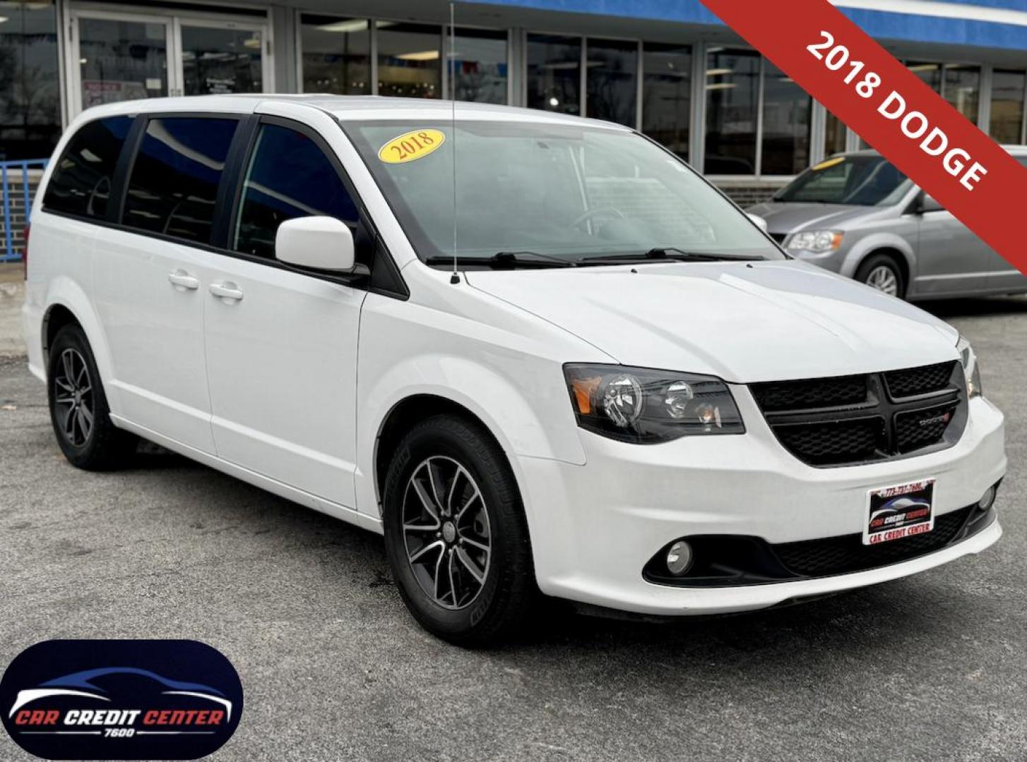 2018 WHITE Dodge Grand Caravan SE (2C4RDGBG3JR) with an 3.6L V6 DOHC 24V engine, 6A transmission, located at 7600 S Western Ave., Chicago, IL, 60620, (773) 918-3980, 0.000000, 0.000000 - Photo#0