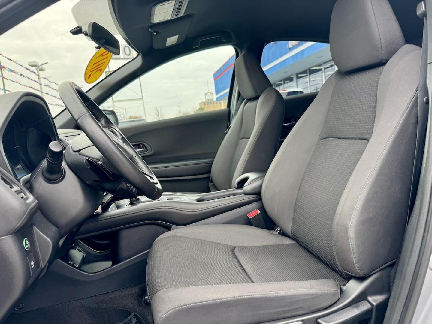 2019 GRAY Honda HR-V Sport AWD (3CZRU6H12KG) with an 1.8L L4 DOHC 16V engine, CVT transmission, located at 7600 S Western Ave., Chicago, IL, 60620, (773) 918-3980, 0.000000, 0.000000 - Photo#7