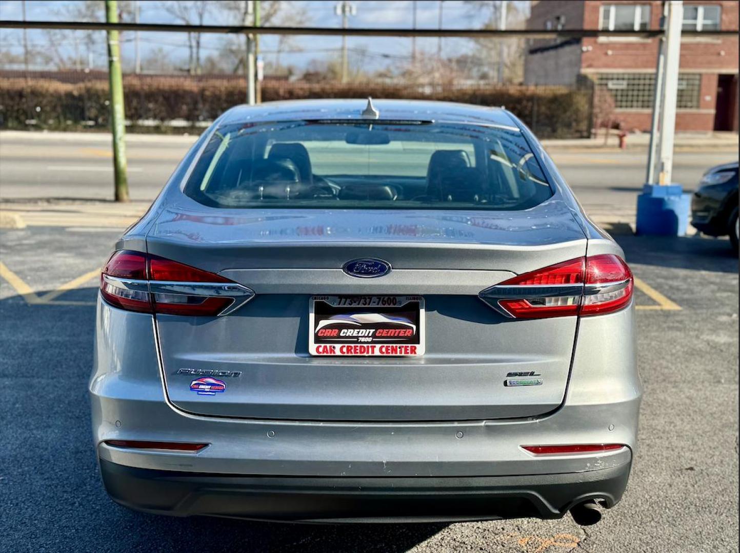 2020 SILVER Ford Fusion SEL (3FA6P0CD6LR) with an 1.5L L4 DOHC 16V engine, 6A transmission, located at 7600 S Western Ave., Chicago, IL, 60620, (773) 918-3980, 0.000000, 0.000000 - Photo#3