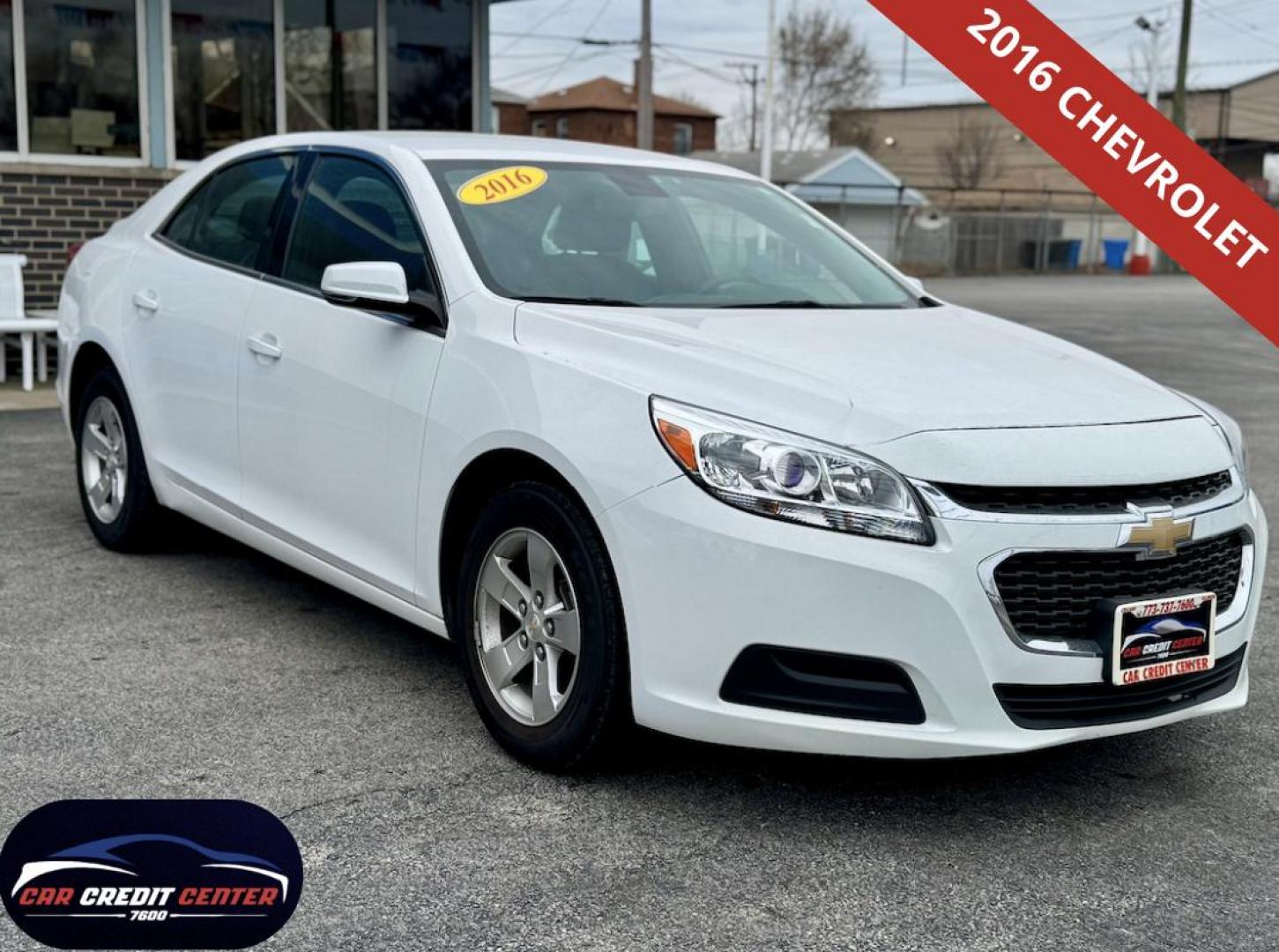 2016 WHITE Chevrolet Malibu Limited 1LT (1G11C5SAXGU) with an 2.5L L4 DOHC 16V engine, 6A transmission, located at 7600 S Western Ave., Chicago, IL, 60620, (773) 918-3980, 0.000000, 0.000000 - Photo#0