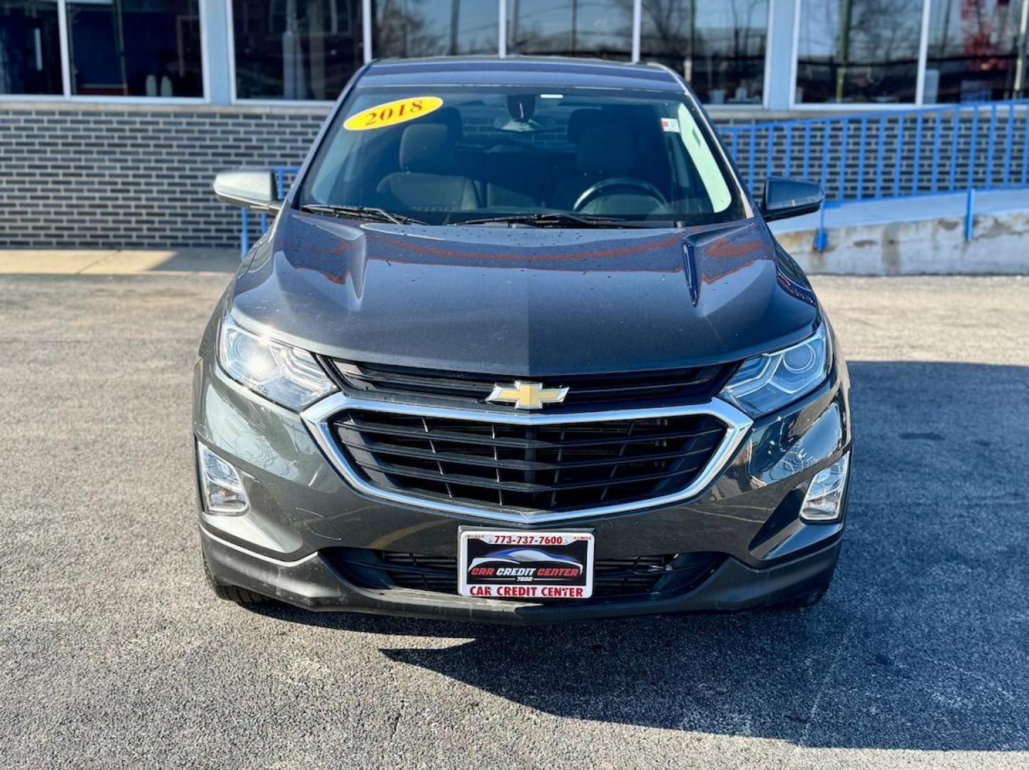 2018 GRAY Chevrolet Equinox LT 2WD (3GNAXJEV5JL) with an 1.5L L4 DIR DOHC 16V TURBO engine, 6A transmission, located at 7600 S Western Ave., Chicago, IL, 60620, (773) 918-3980, 0.000000, 0.000000 - Photo#1