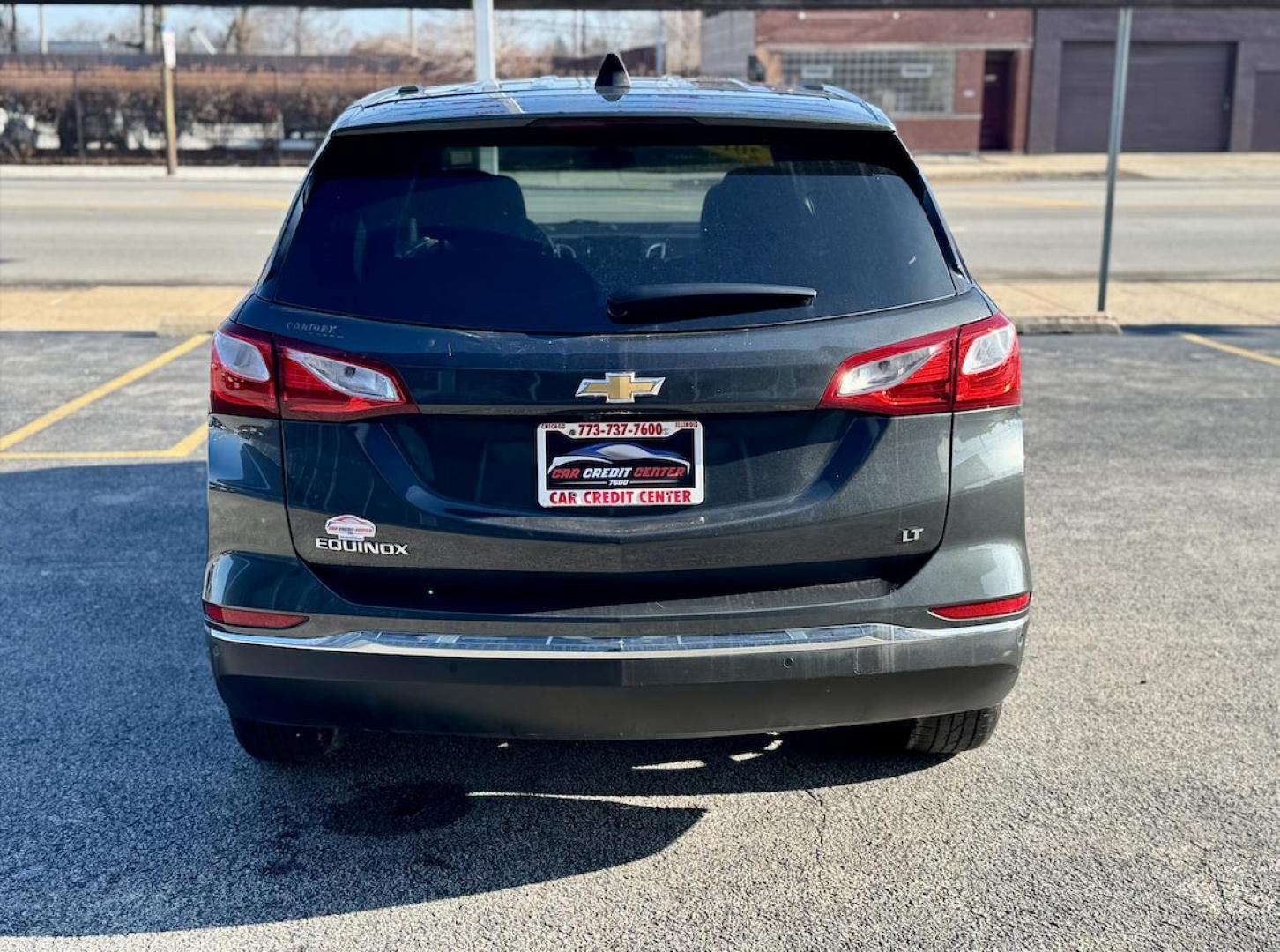 2018 GRAY Chevrolet Equinox LT 2WD (3GNAXJEV5JL) with an 1.5L L4 DIR DOHC 16V TURBO engine, 6A transmission, located at 7600 S Western Ave., Chicago, IL, 60620, (773) 918-3980, 0.000000, 0.000000 - Photo#3