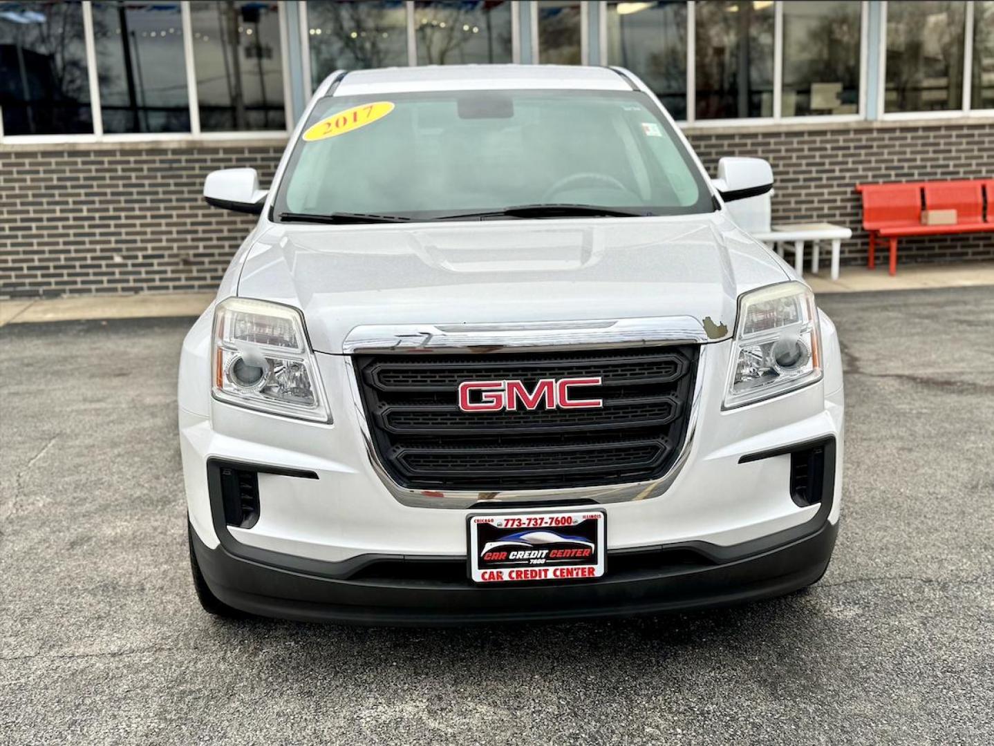 2017 WHITE GMC Terrain SLE2 AWD (2GKFLSEK0H6) with an 2.4L L4 DOHC 16V engine, 6A transmission, located at 7600 S Western Ave., Chicago, IL, 60620, (773) 918-3980, 0.000000, 0.000000 - Photo#1