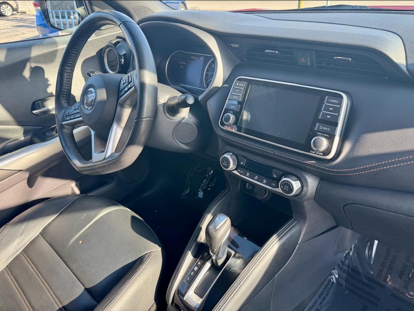 2020 RED Nissan Kicks SR (3N1CP5DV9LL) with an 1.6L L4 engine, CVT transmission, located at 7600 S Western Ave., Chicago, IL, 60620, (773) 918-3980, 0.000000, 0.000000 - Photo#8