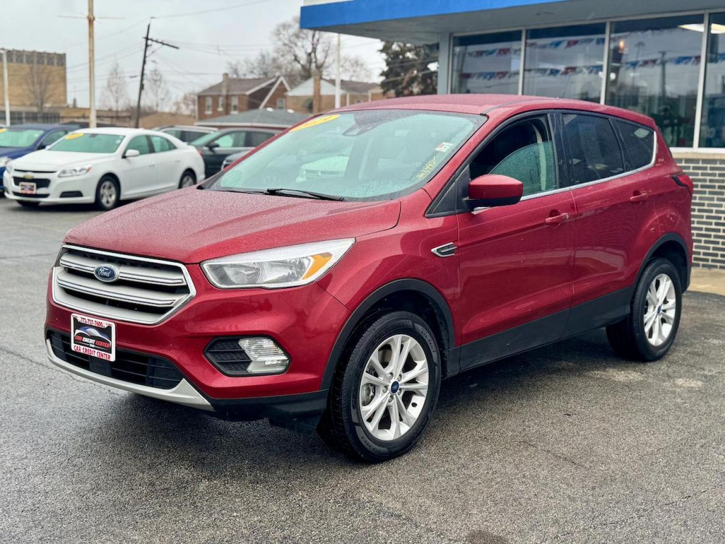 2019 RED Ford Escape SE 4WD (1FMCU9GD1KU) with an 1.5L L4 DOHC 16V engine, 6A transmission, located at 7600 S Western Ave., Chicago, IL, 60620, (773) 918-3980, 0.000000, 0.000000 - Photo#2