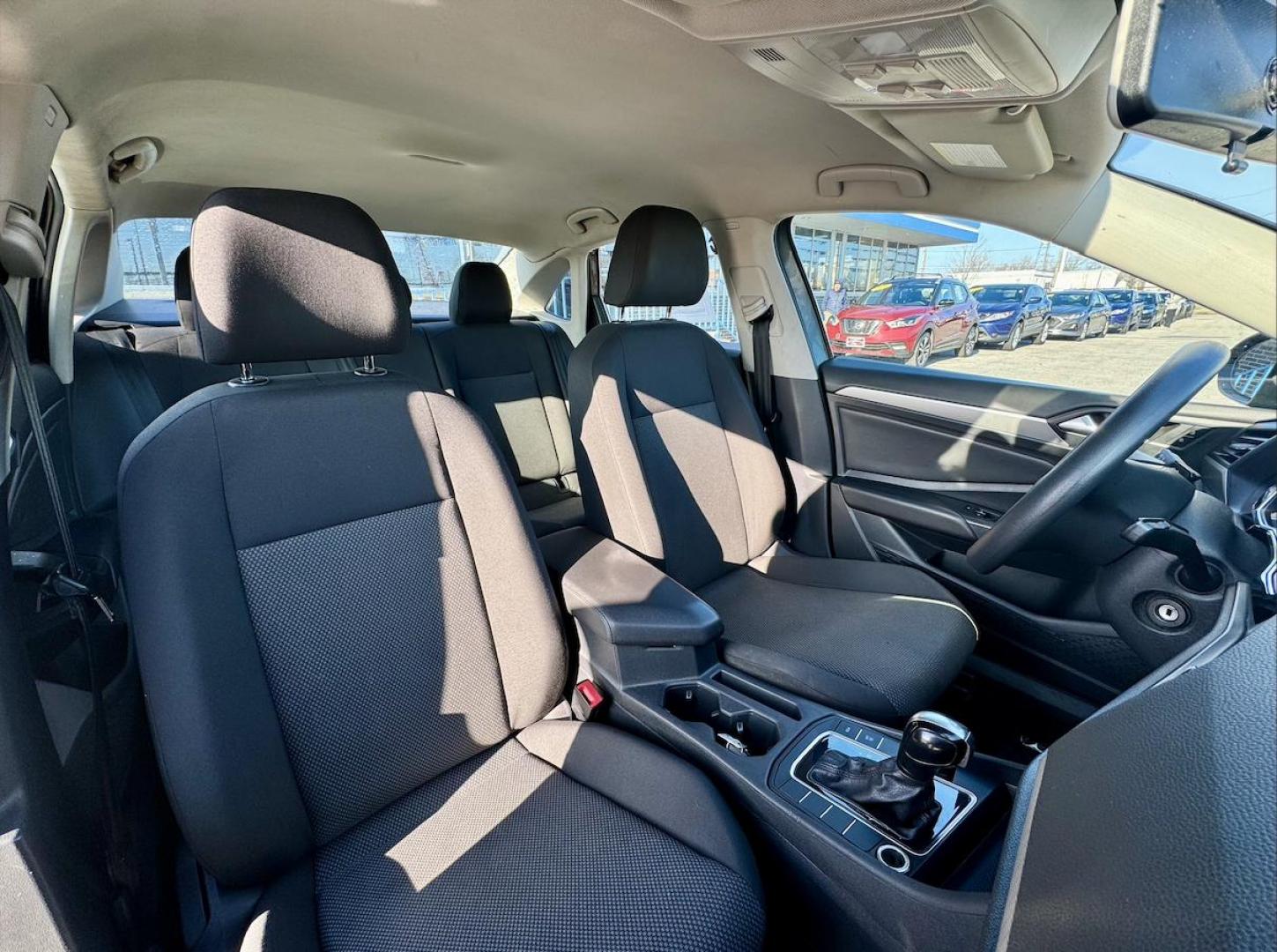 2019 GRAY Volkswagen Jetta 1.4T S 8A (3VWCB7BU6KM) with an 1.4L L4 DOHC 20V engine, 8A transmission, located at 7600 S Western Ave., Chicago, IL, 60620, (773) 918-3980, 0.000000, 0.000000 - Photo#9