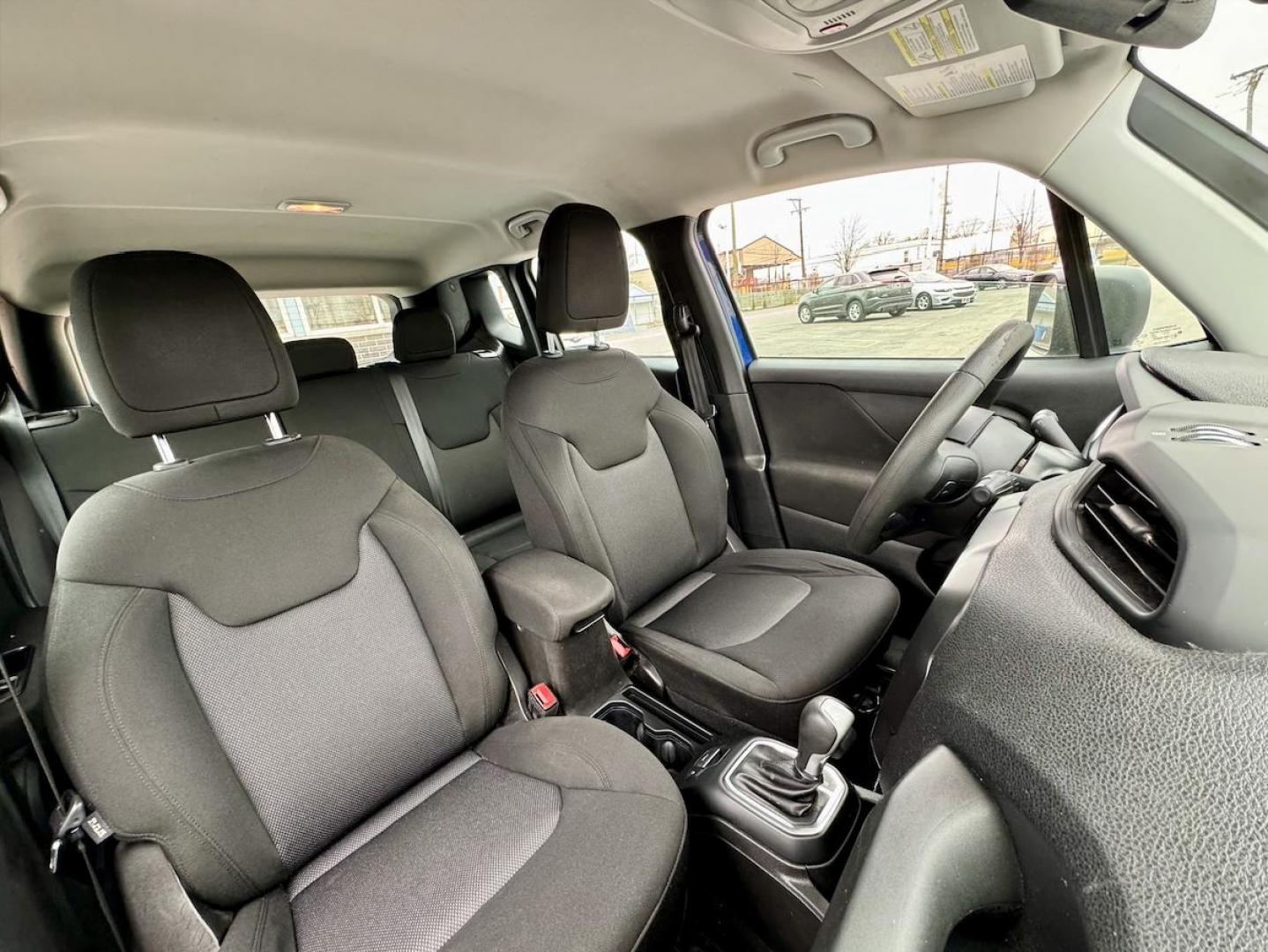 2021 BLUE Jeep Renegade Sport 4WD (ZACNJDAB0MP) with an 2.4L L4 DOHC 16V engine, 6M transmission, located at 7600 S Western Ave., Chicago, IL, 60620, (773) 918-3980, 0.000000, 0.000000 - Photo#9