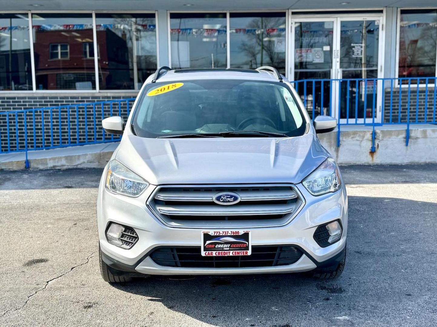 2018 SILVER Ford Escape SE FWD (1FMCU0GD9JU) with an 1.5L L4 DOHC 16V engine, 6A transmission, located at 7600 S Western Ave., Chicago, IL, 60620, (773) 918-3980, 0.000000, 0.000000 - Photo#1