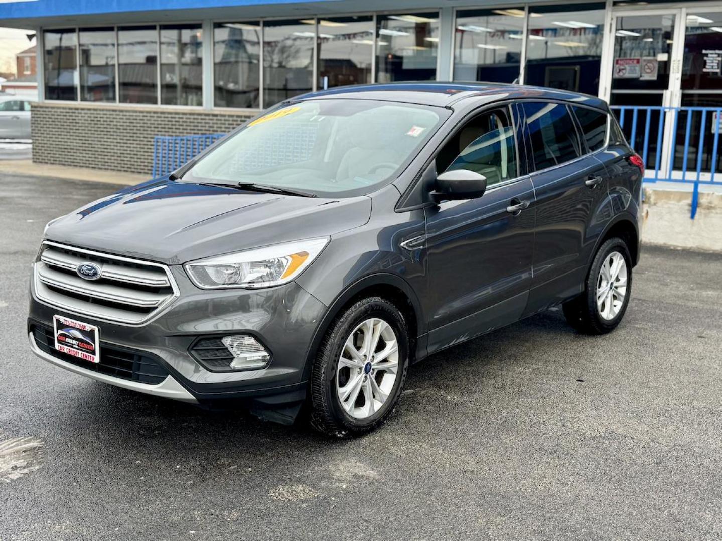 2019 BLACK Ford Escape SE FWD (1FMCU0GDXKU) with an 1.5L L4 DOHC 16V engine, 6A transmission, located at 7600 S Western Ave., Chicago, IL, 60620, (773) 918-3980, 0.000000, 0.000000 - Photo#2