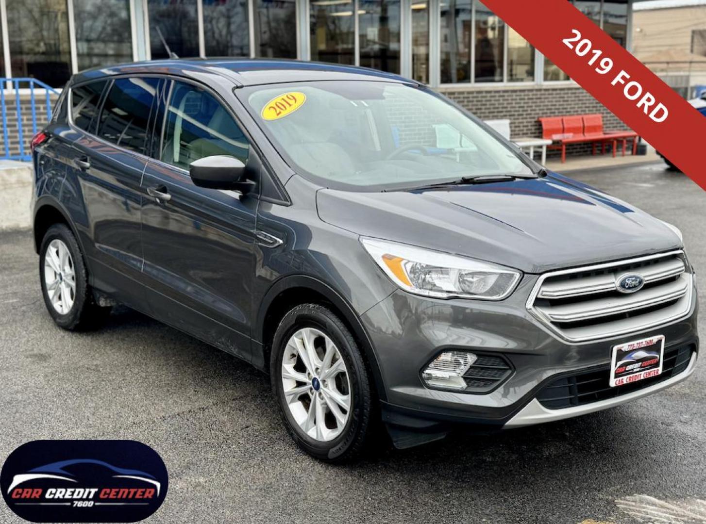 2019 BLACK Ford Escape SE FWD (1FMCU0GDXKU) with an 1.5L L4 DOHC 16V engine, 6A transmission, located at 7600 S Western Ave., Chicago, IL, 60620, (773) 918-3980, 0.000000, 0.000000 - Photo#0