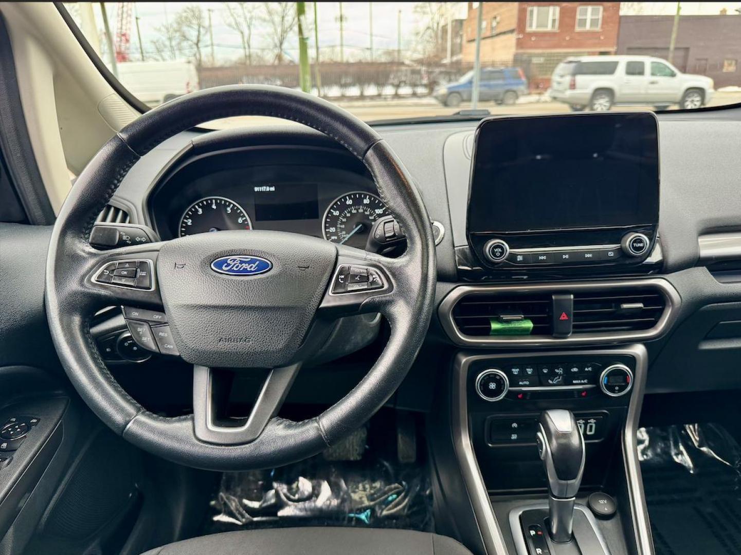 2019 BLACK Ford EcoSport SE AWD (MAJ6S3GL3KC) with an 2.0L L4 DOHC 16V engine, 6A transmission, located at 7600 S Western Ave., Chicago, IL, 60620, (773) 918-3980, 0.000000, 0.000000 - Photo#5