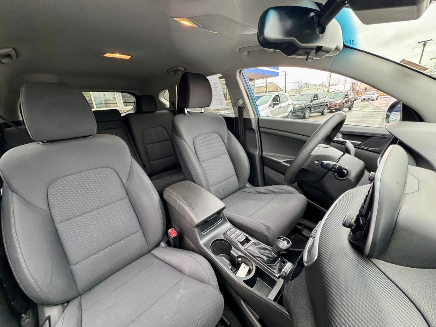 2020 BLUE Hyundai Tucson Value (KM8J33A41LU) with an 2.0L L4 DOHC 16V engine, 6A transmission, located at 7600 S Western Ave., Chicago, IL, 60620, (773) 918-3980, 0.000000, 0.000000 - Photo#9